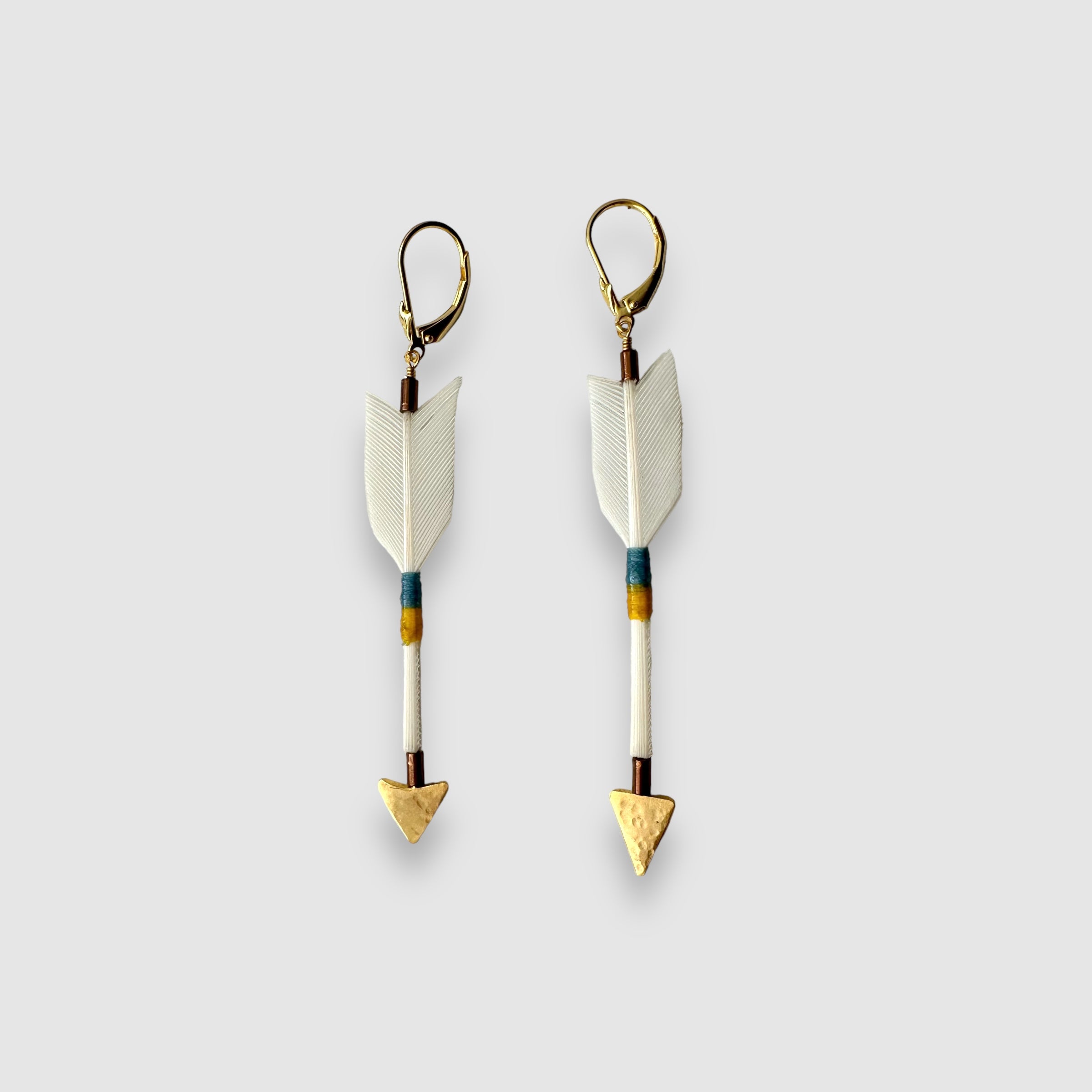 ARROW // FEATHER ARROW EARRINGS // WHITE // VERMEIL