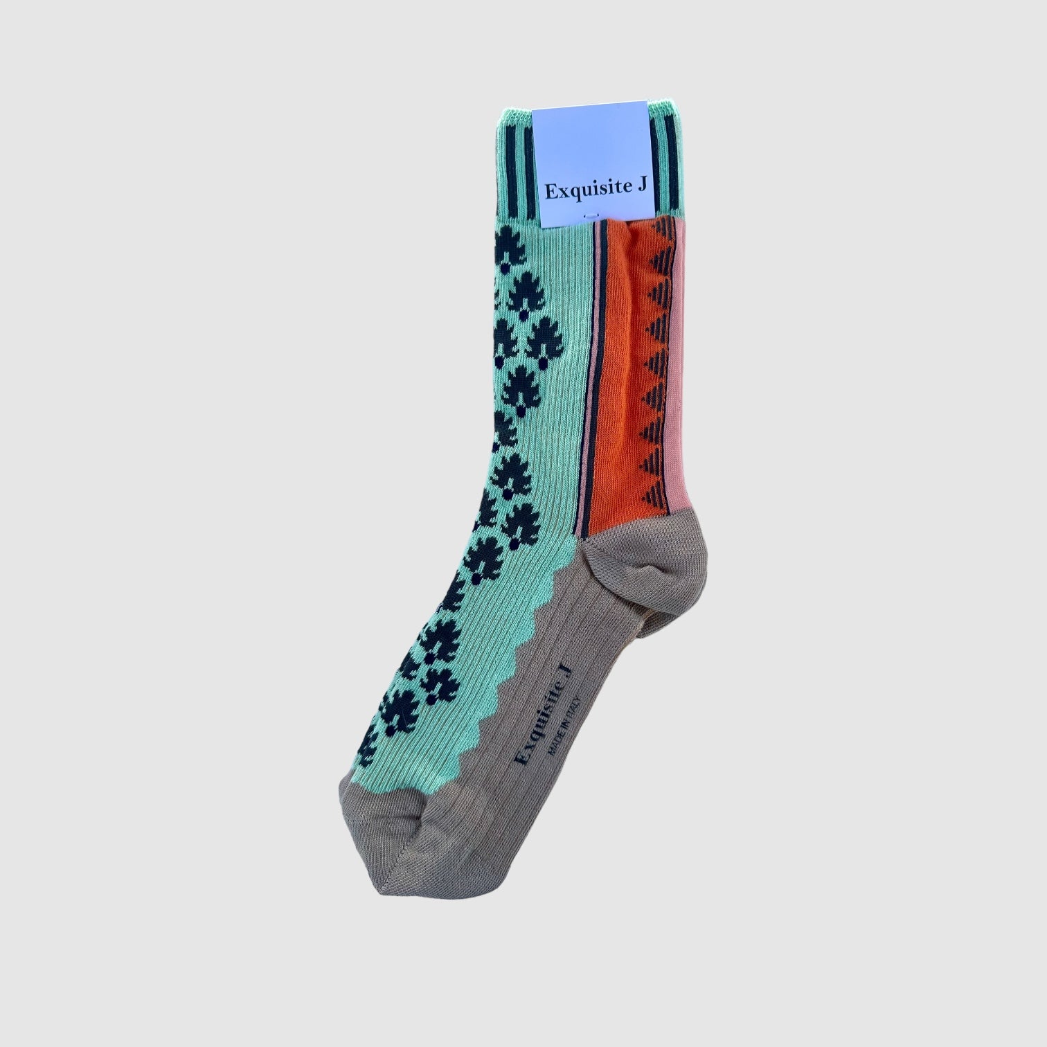 EXQUISITE J SOCKS // ETRE DEHORS // PASTEL