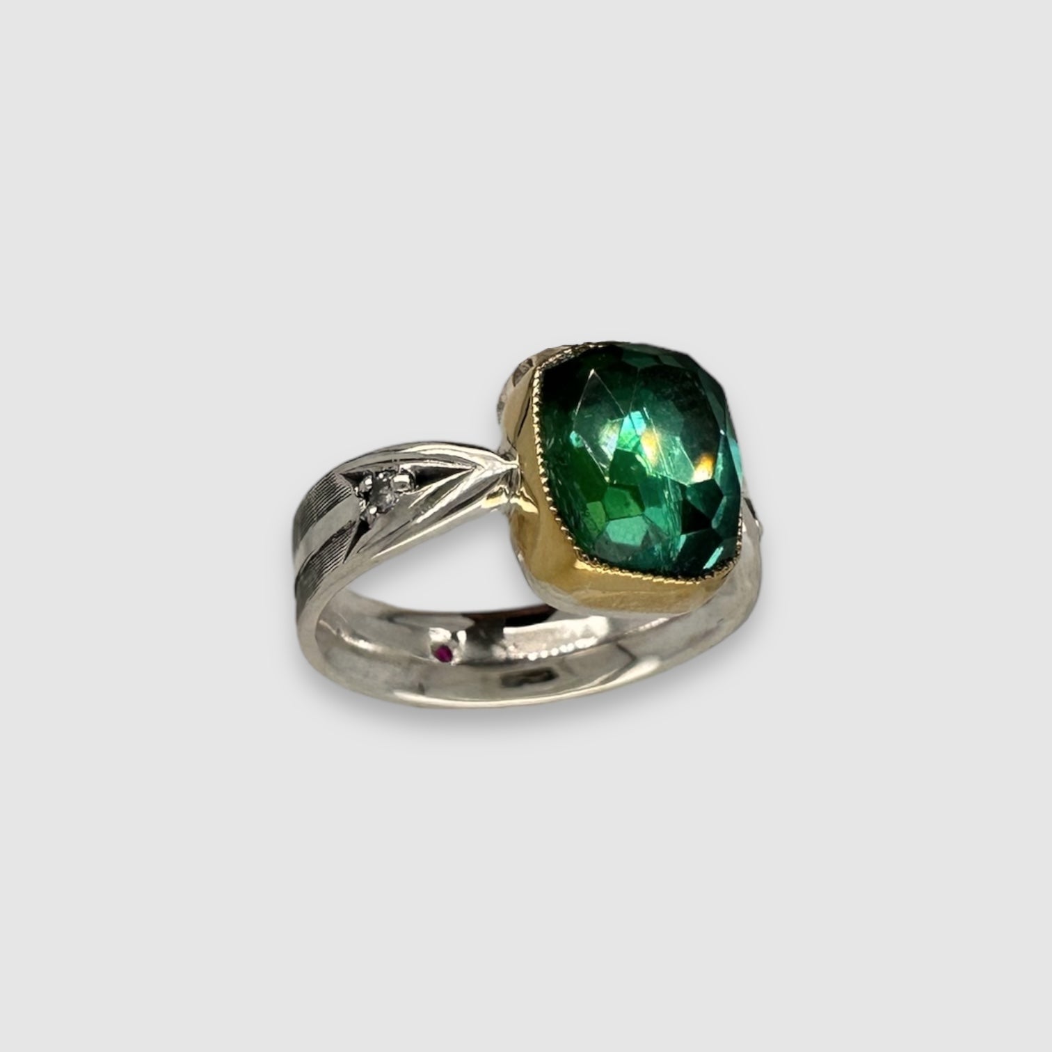 ARROW RING // BRIGHT GREEN TOURMALINE