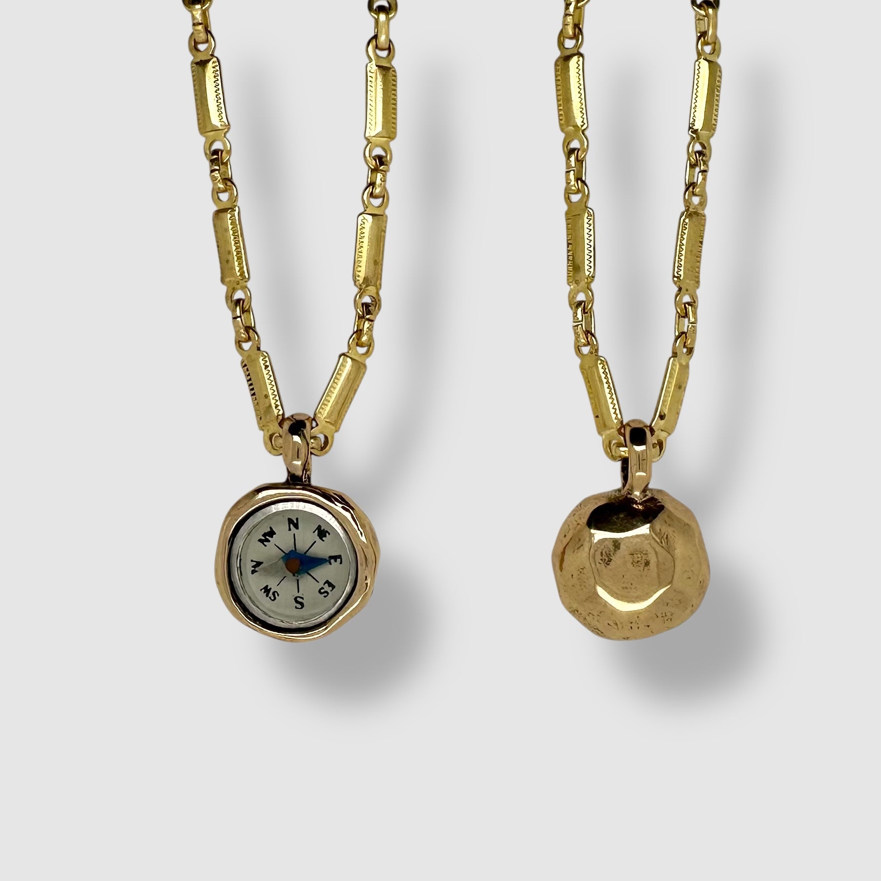 SIMPLE COMPASS // BRONZE // BRASS // NECKLACE