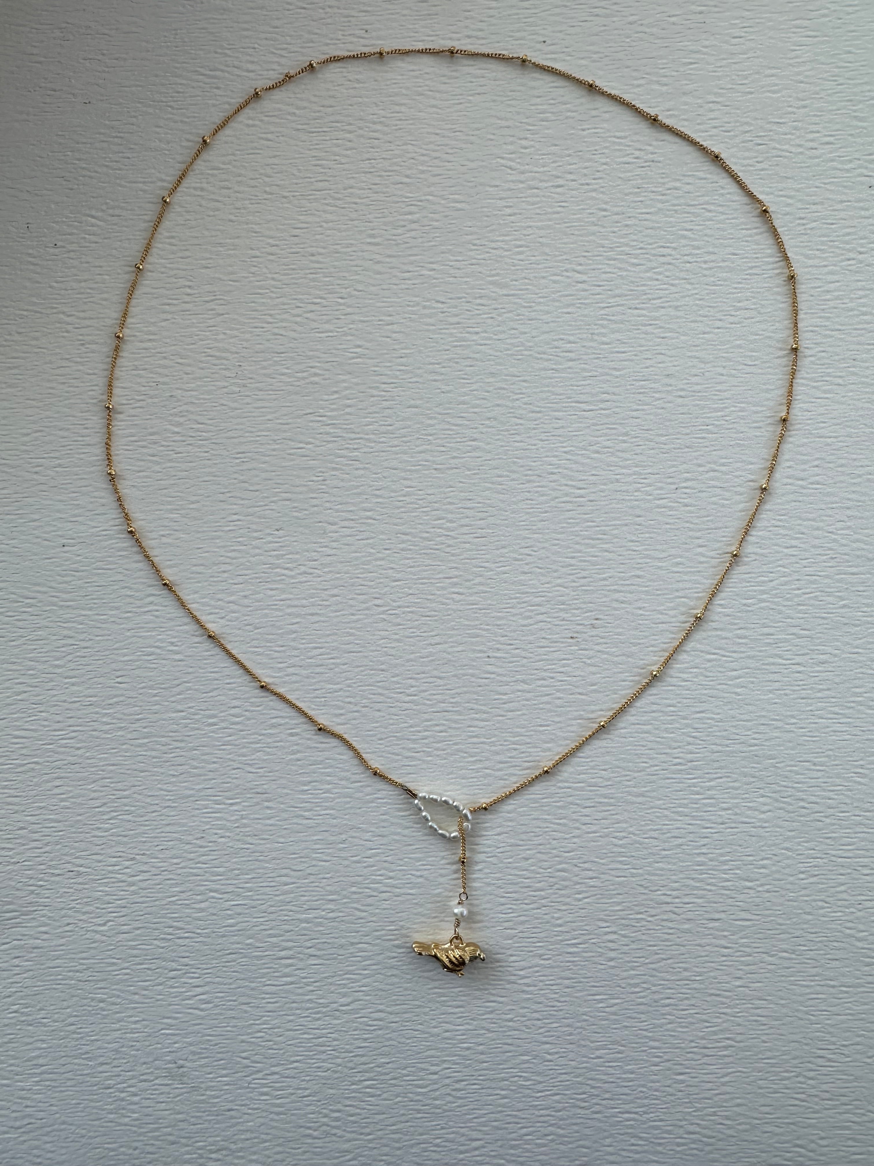 NECKLACE // LASSO // PEARL // SPARROW