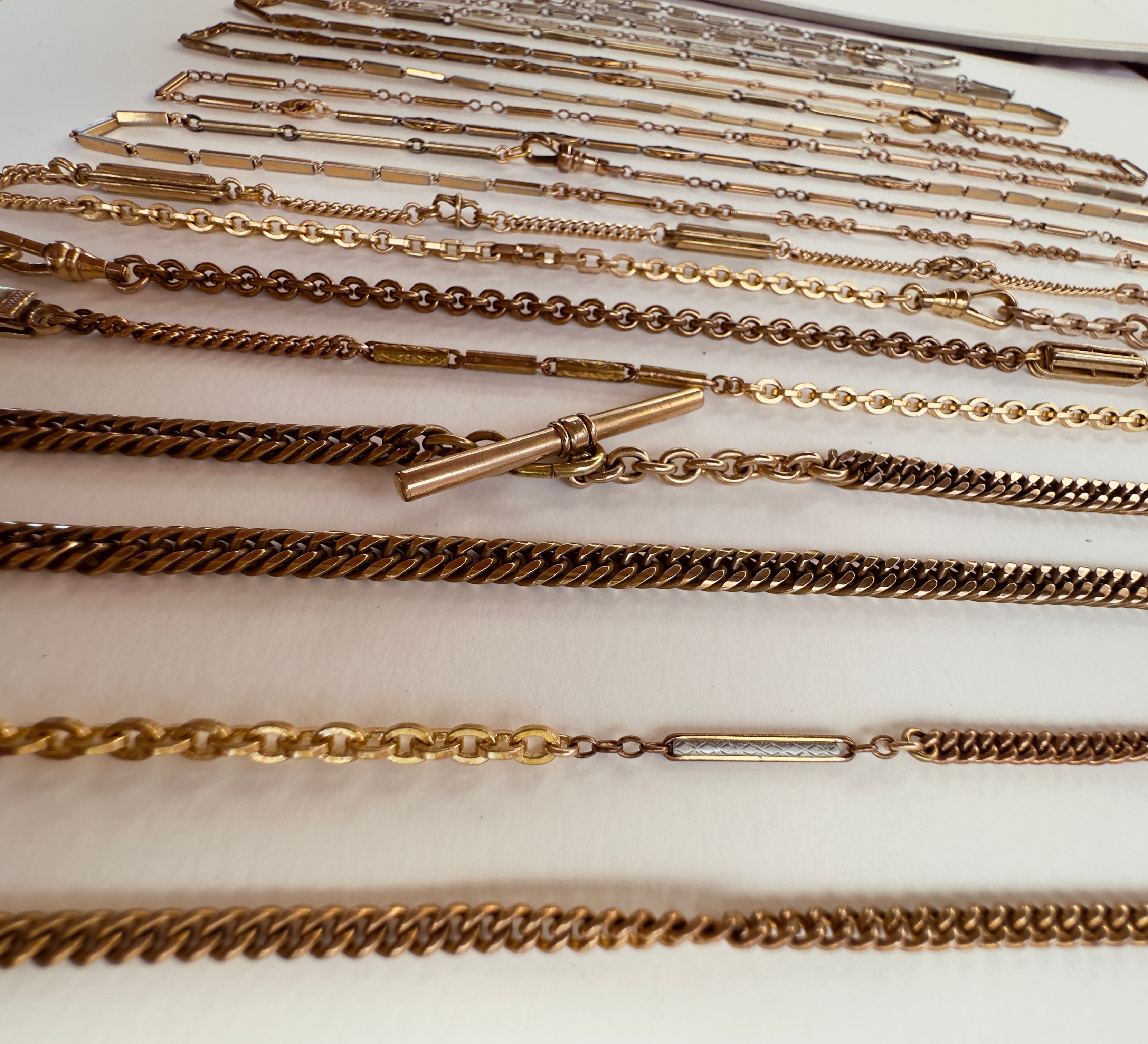 (C) ANTIQUE WATCH CHAIN // NECKLACE // THAT OLD FEELING