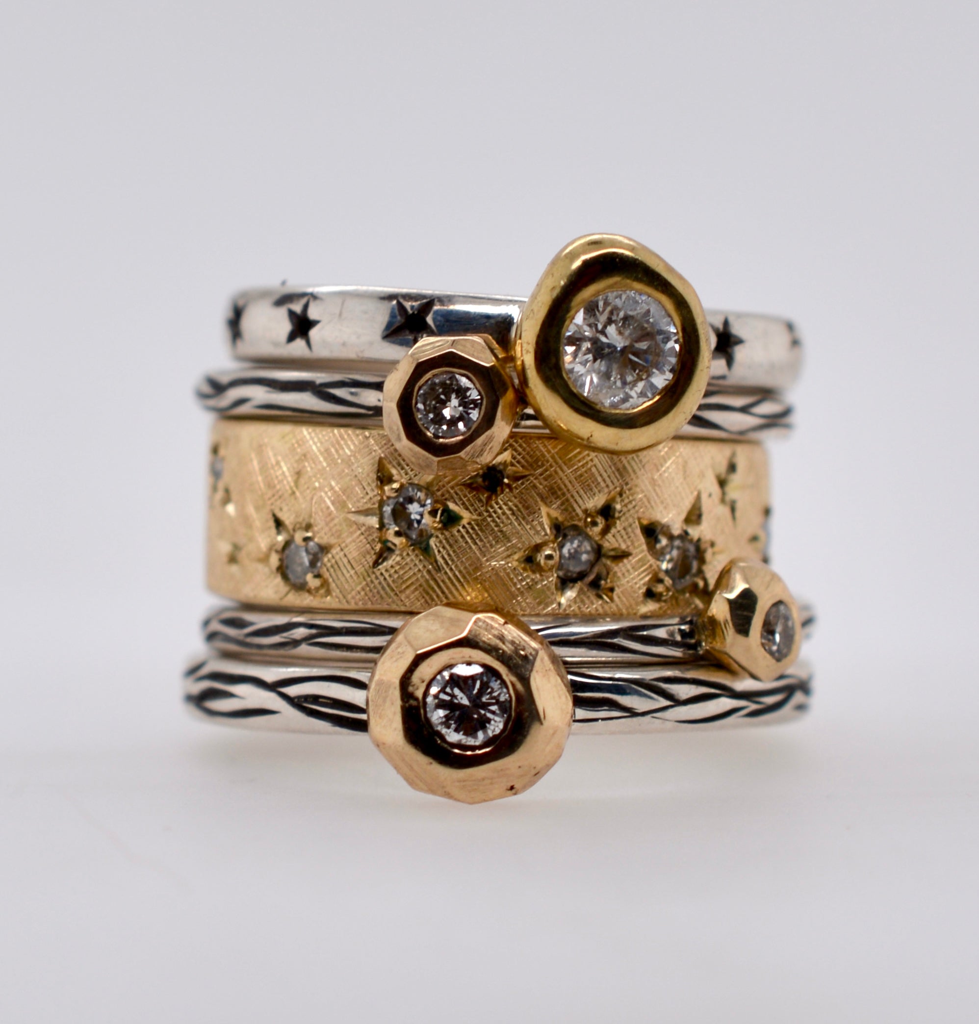 FLORENTINE & STAR ENGRAVED DIAMOND RING 14K GOLD/SILVER