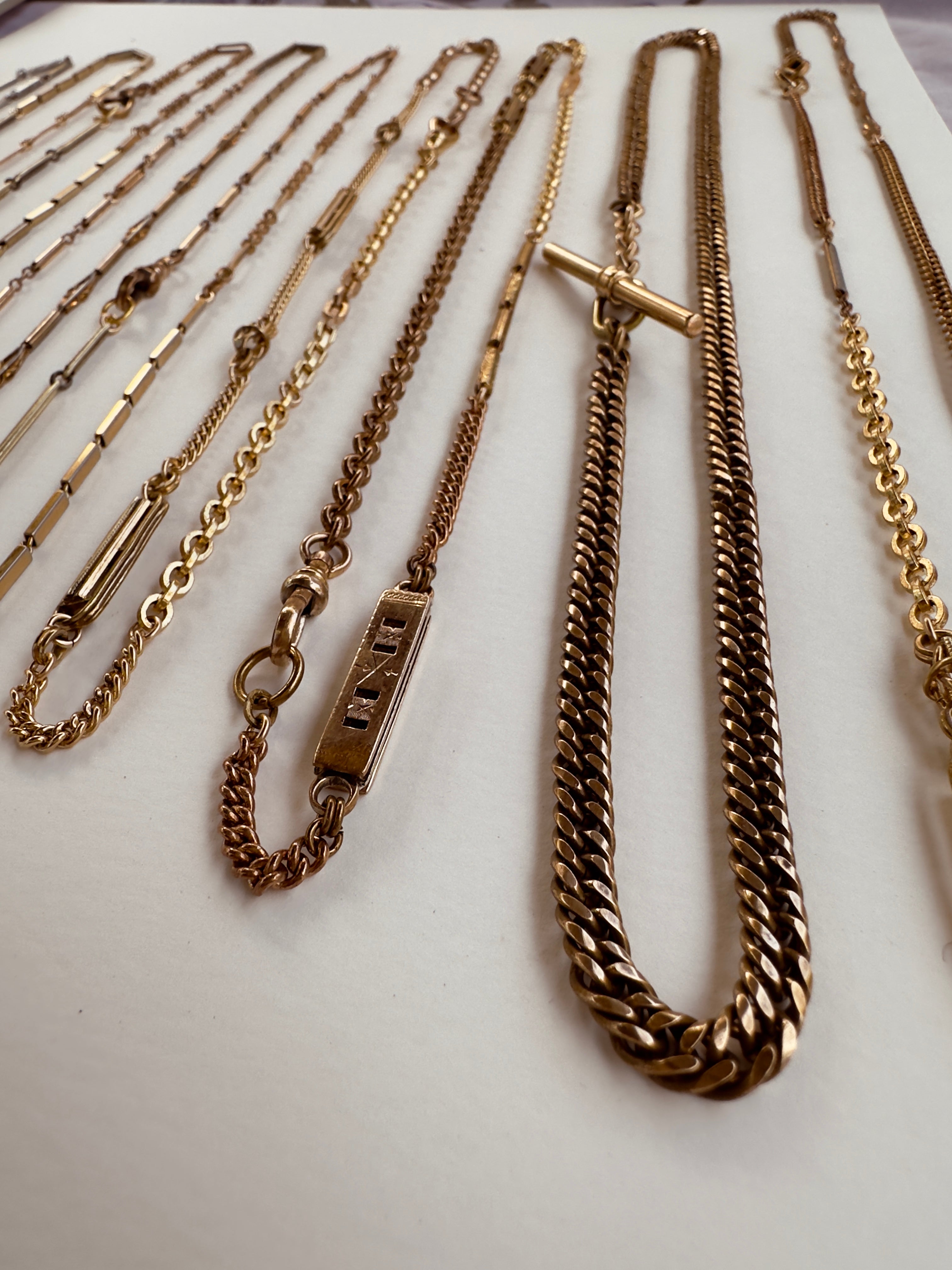 (C) ANTIQUE WATCH CHAIN // NECKLACE // THAT OLD FEELING