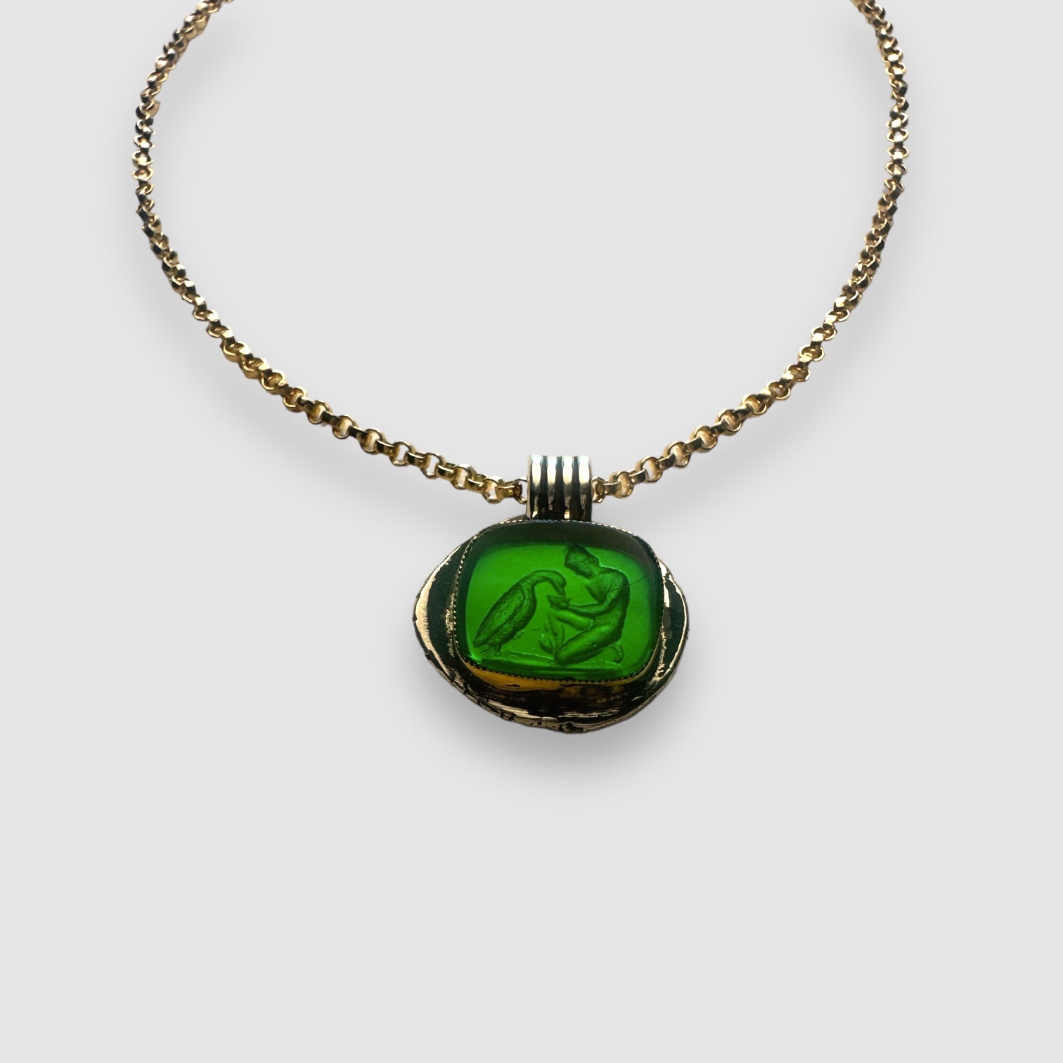 HEIRLOOM INTAGLIO // GREEN // GANYMEDE