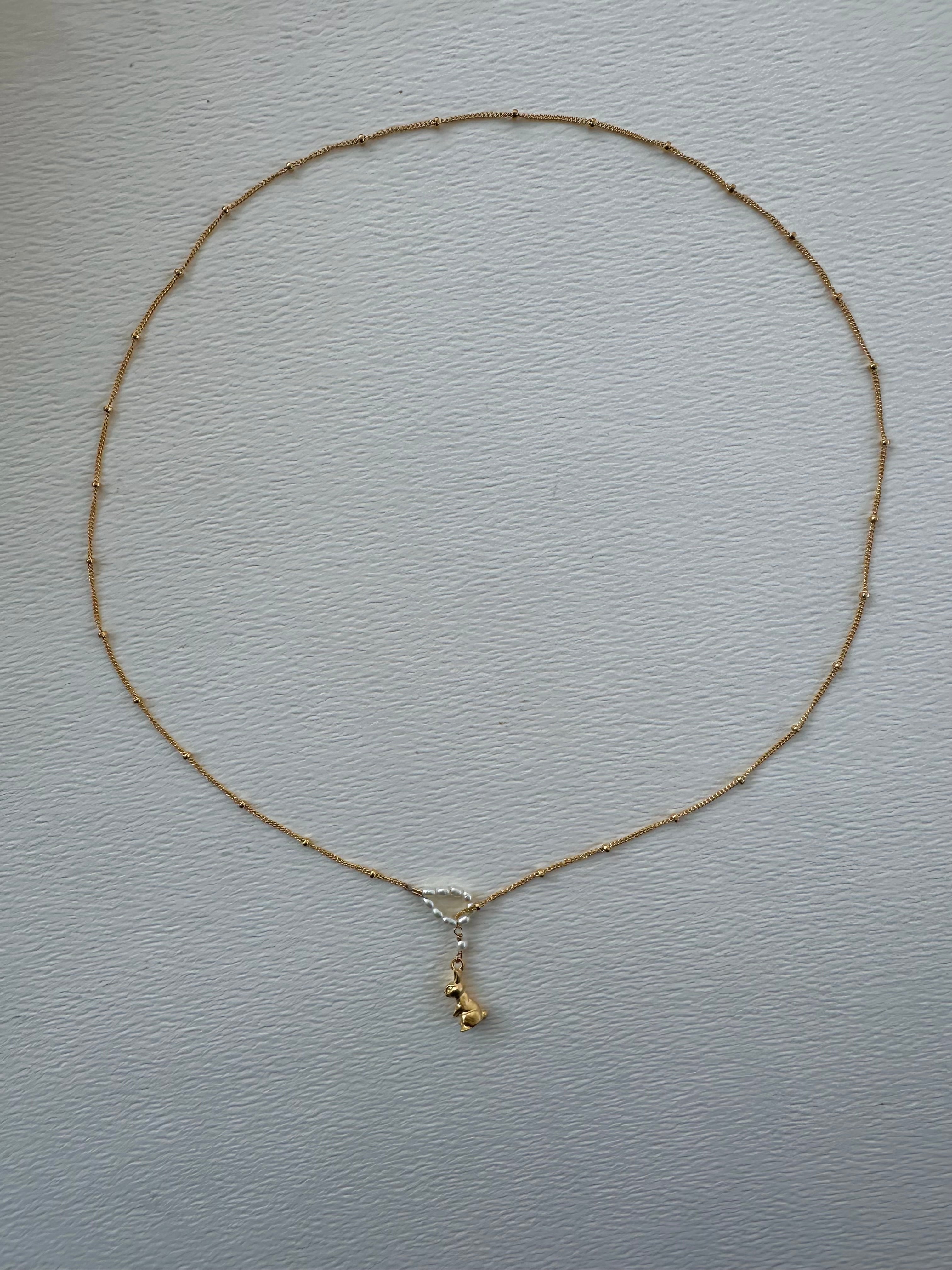 NECKLACE // LASSO // PEARL // BUNNY