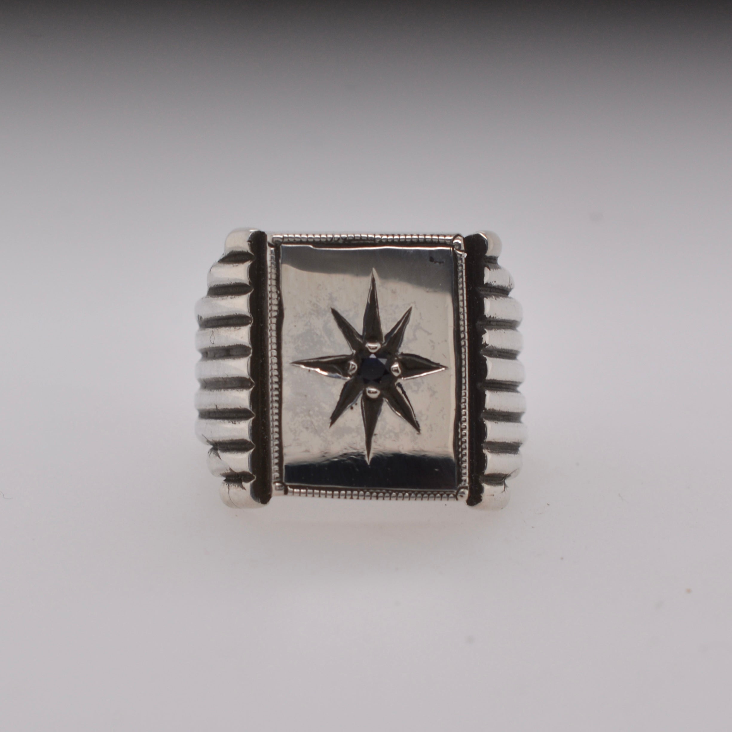 PUEBLO DECO SIGNET RING // 3 MM BLACK DIAMOND // STAR