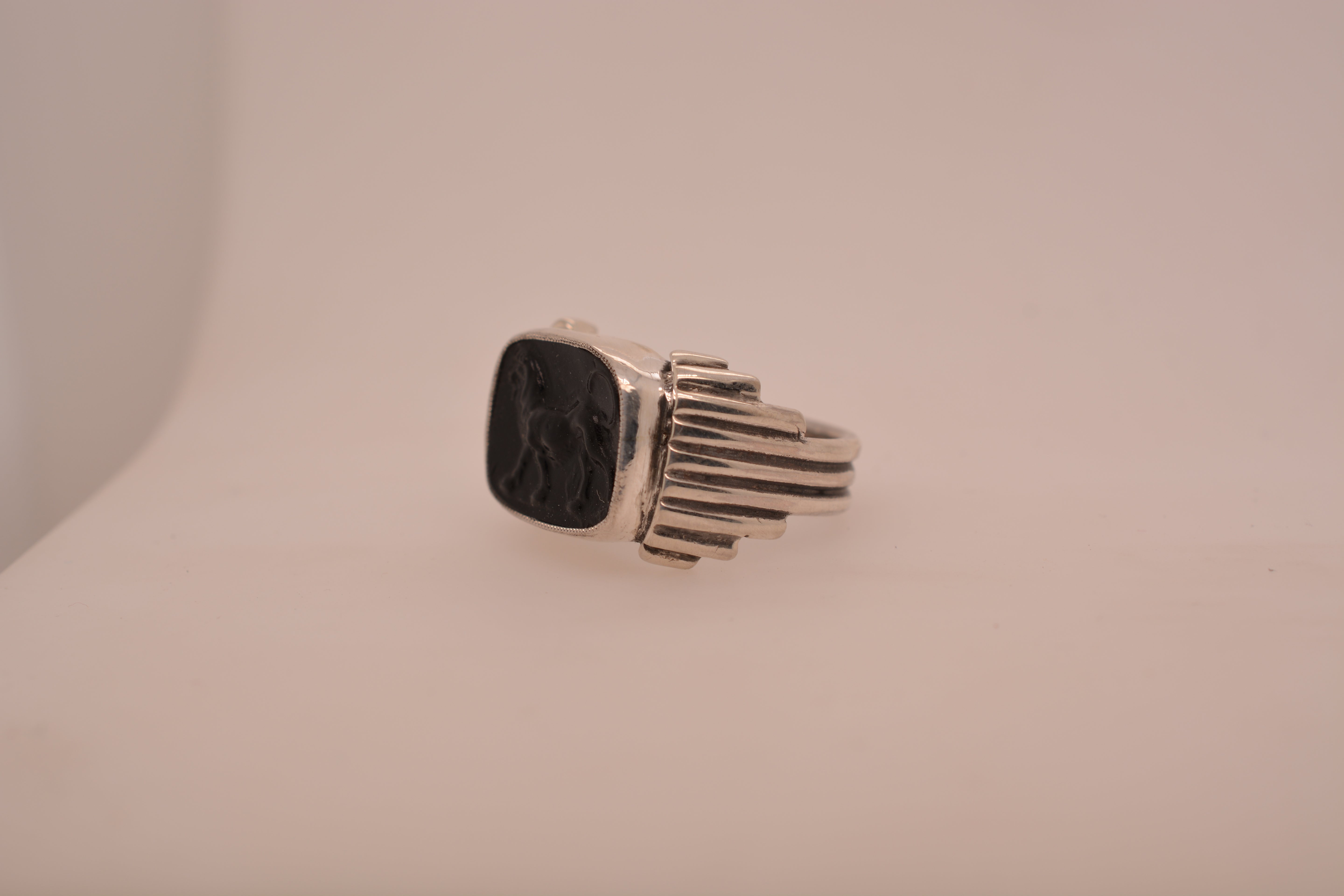 LION RING // BLACK INTAGLIO