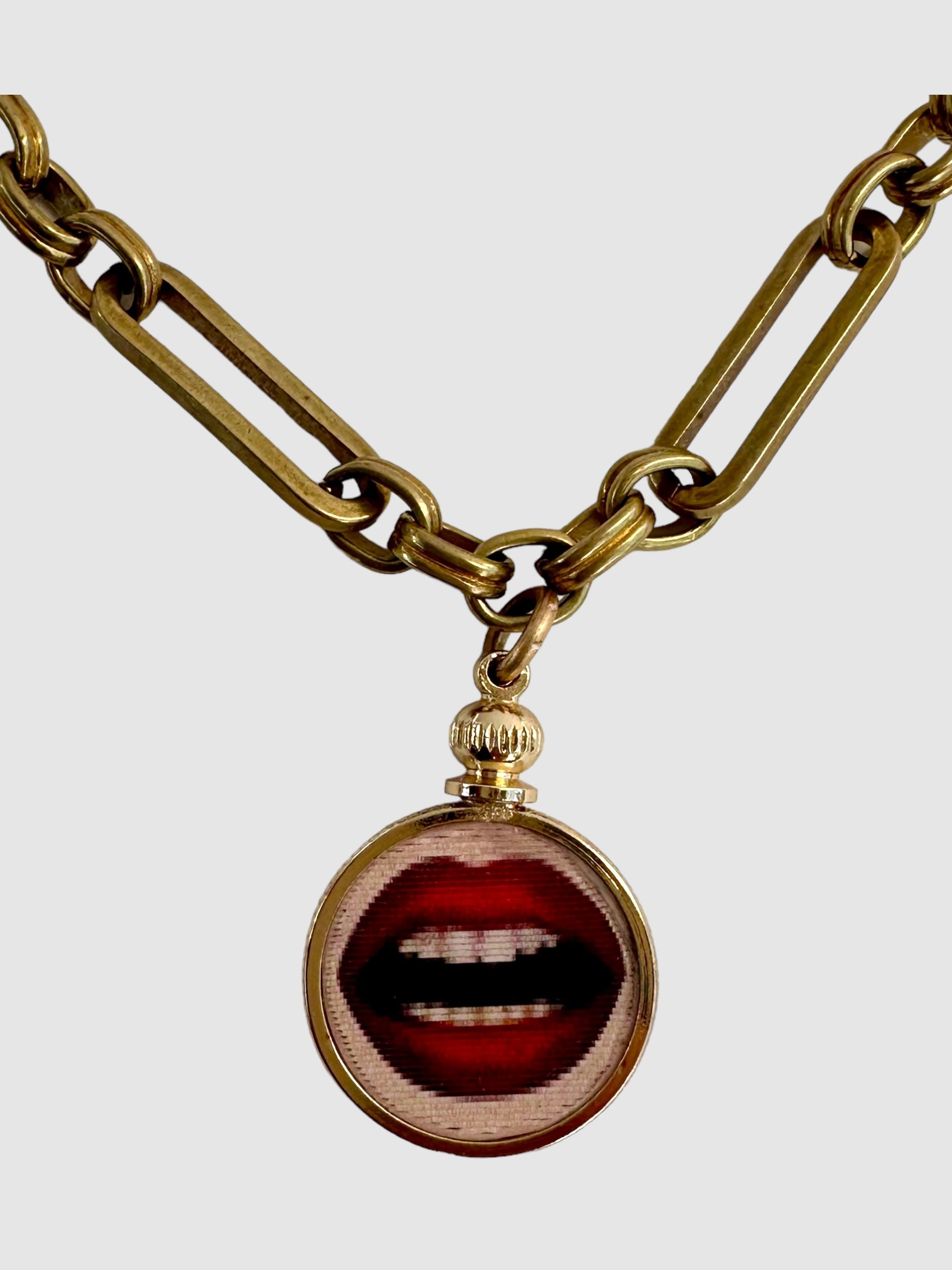 NECKLACE // BRASS // KISS ME KISS ME KISS ME