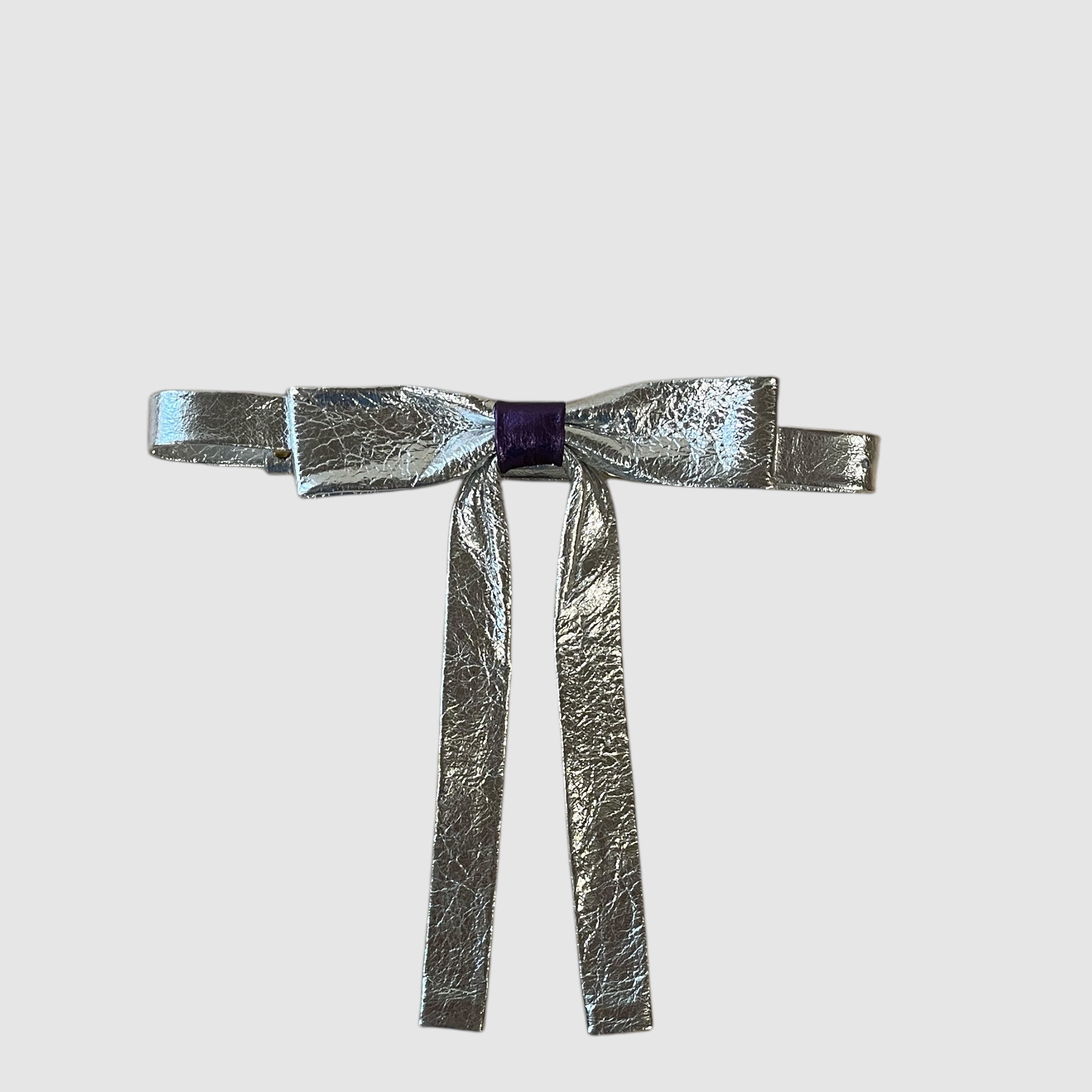 WILDER NECK BOW // SILVER CITY + VIOLET BEAUREGARDE
