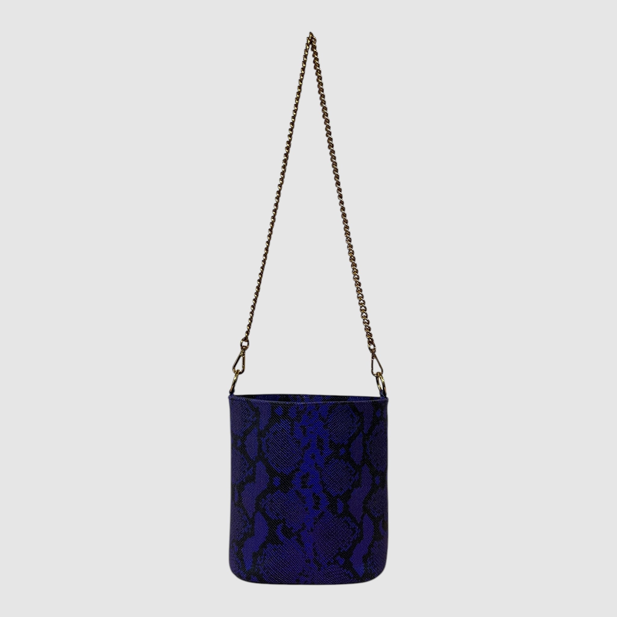 BUCKET BAG // VIOLET // SMALL CURB CHAIN