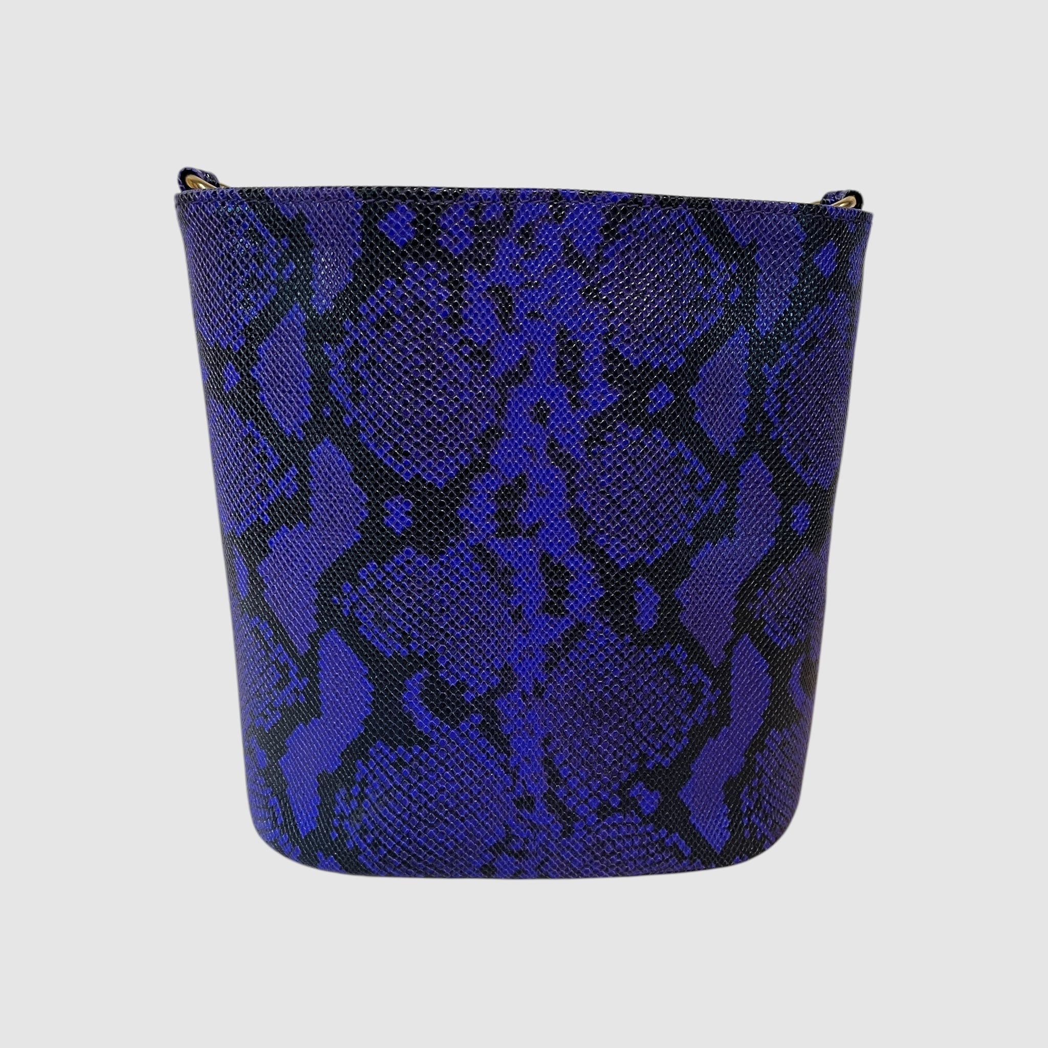 BUCKET BAG // VIOLET // SMALL CURB CHAIN