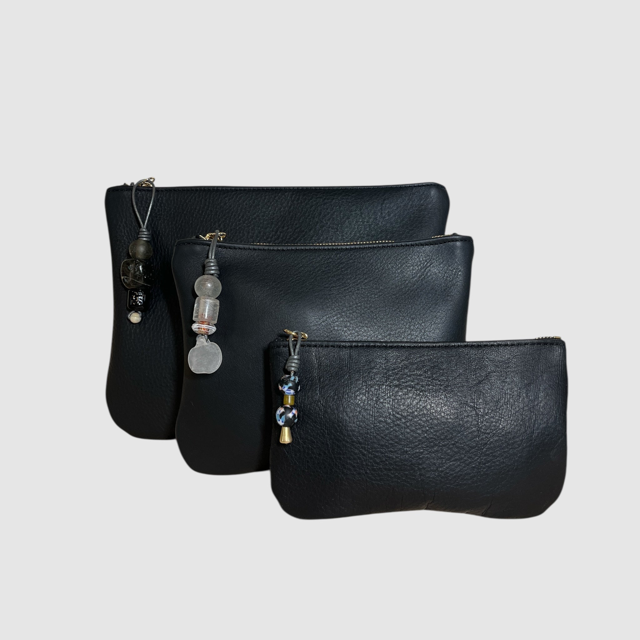 SMALL CALYPSO CLUTCH // BLACK