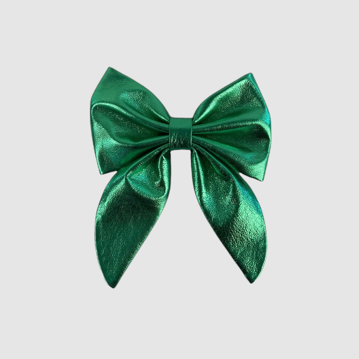 WINGED NECK BOW // EMERALD CITY