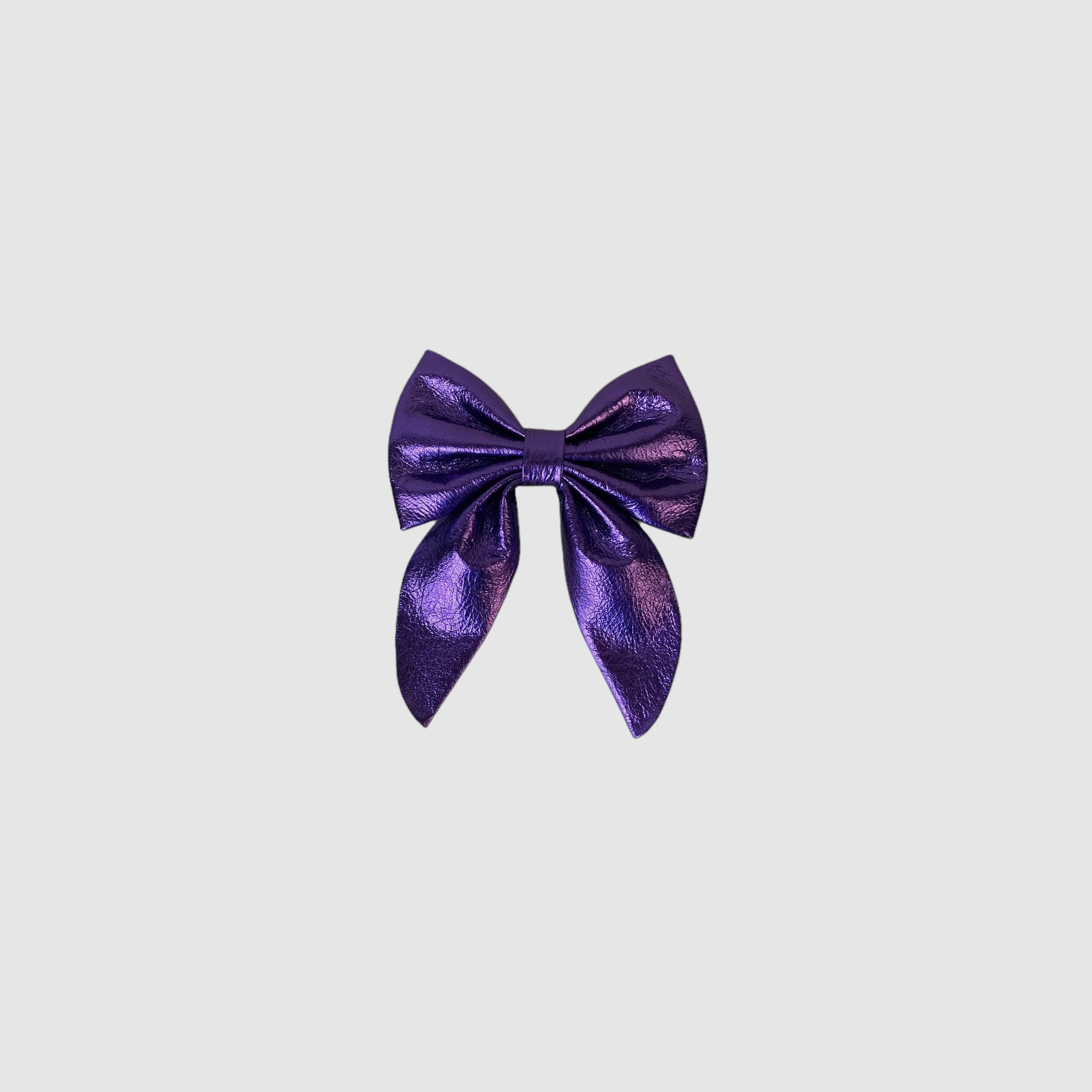 WINGED NECK BOW // VIOLET BEAUREGARDE