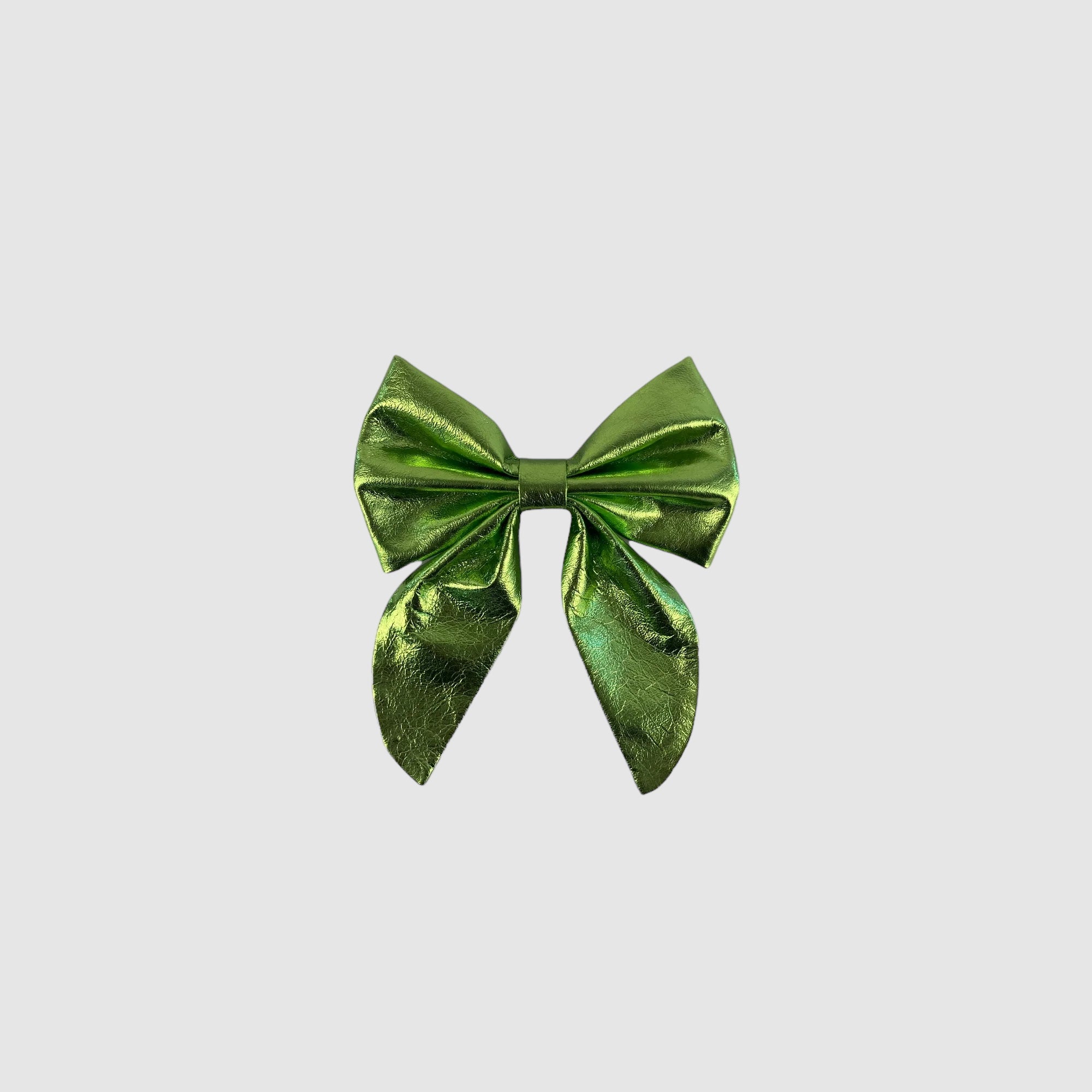 WINGED NECK BOW // DESERT LIME