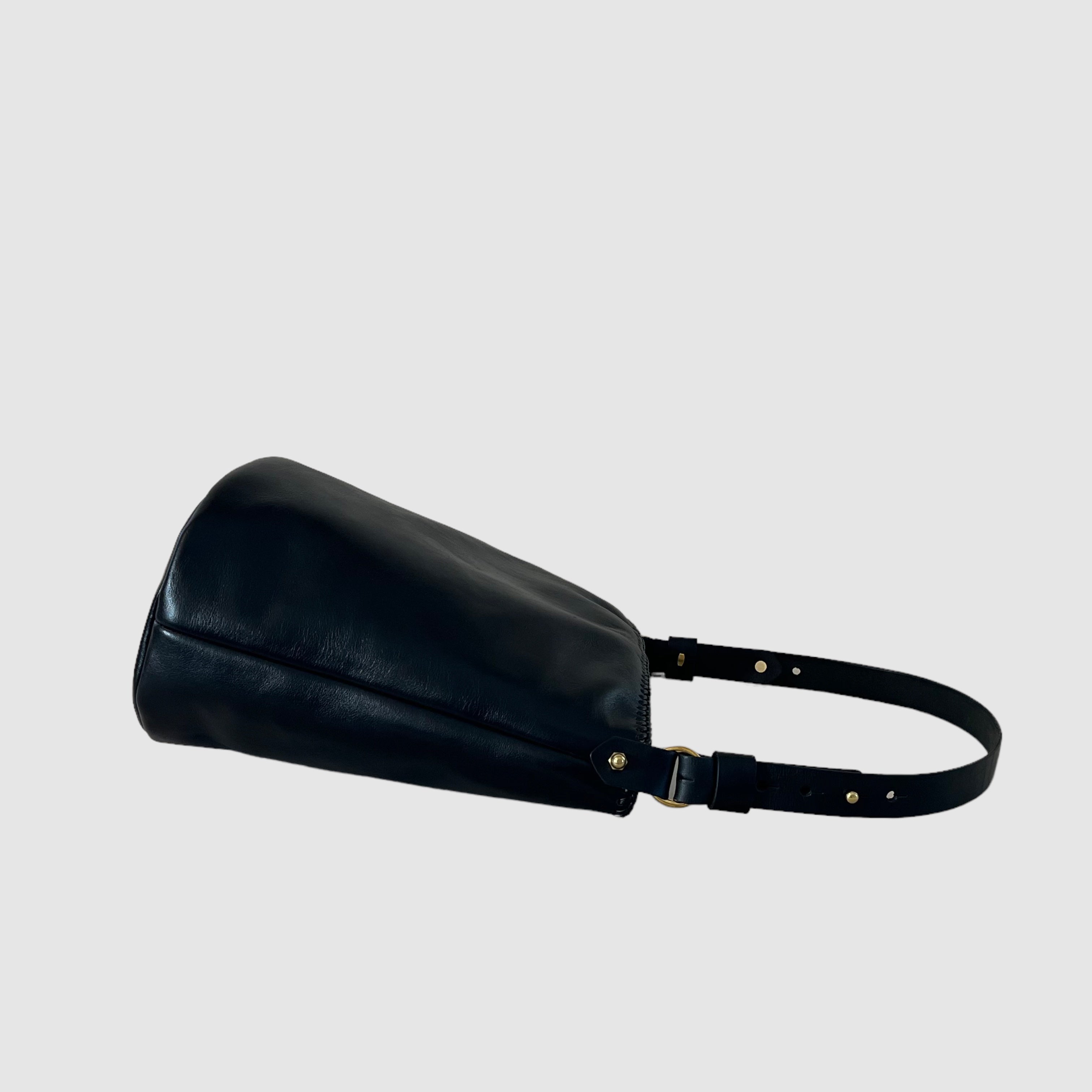 BARREL BAG // BIO BLACK