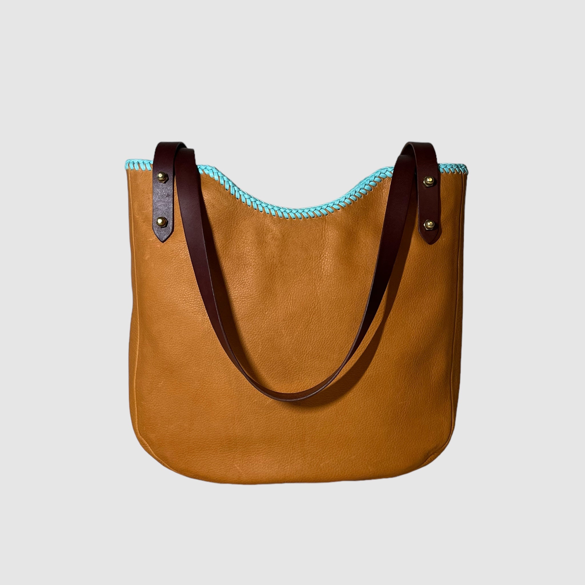 OUTSIDER SHOULDER // DARK HONEY & SOFT TURQUOISE