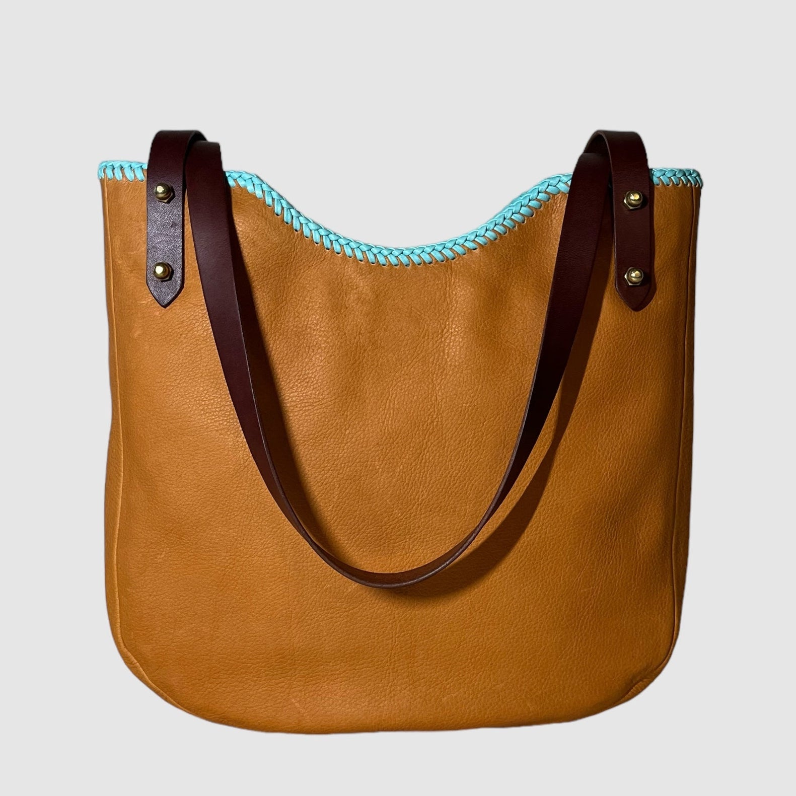 OUTSIDER SHOULDER // DARK HONEY & SOFT TURQUOISE