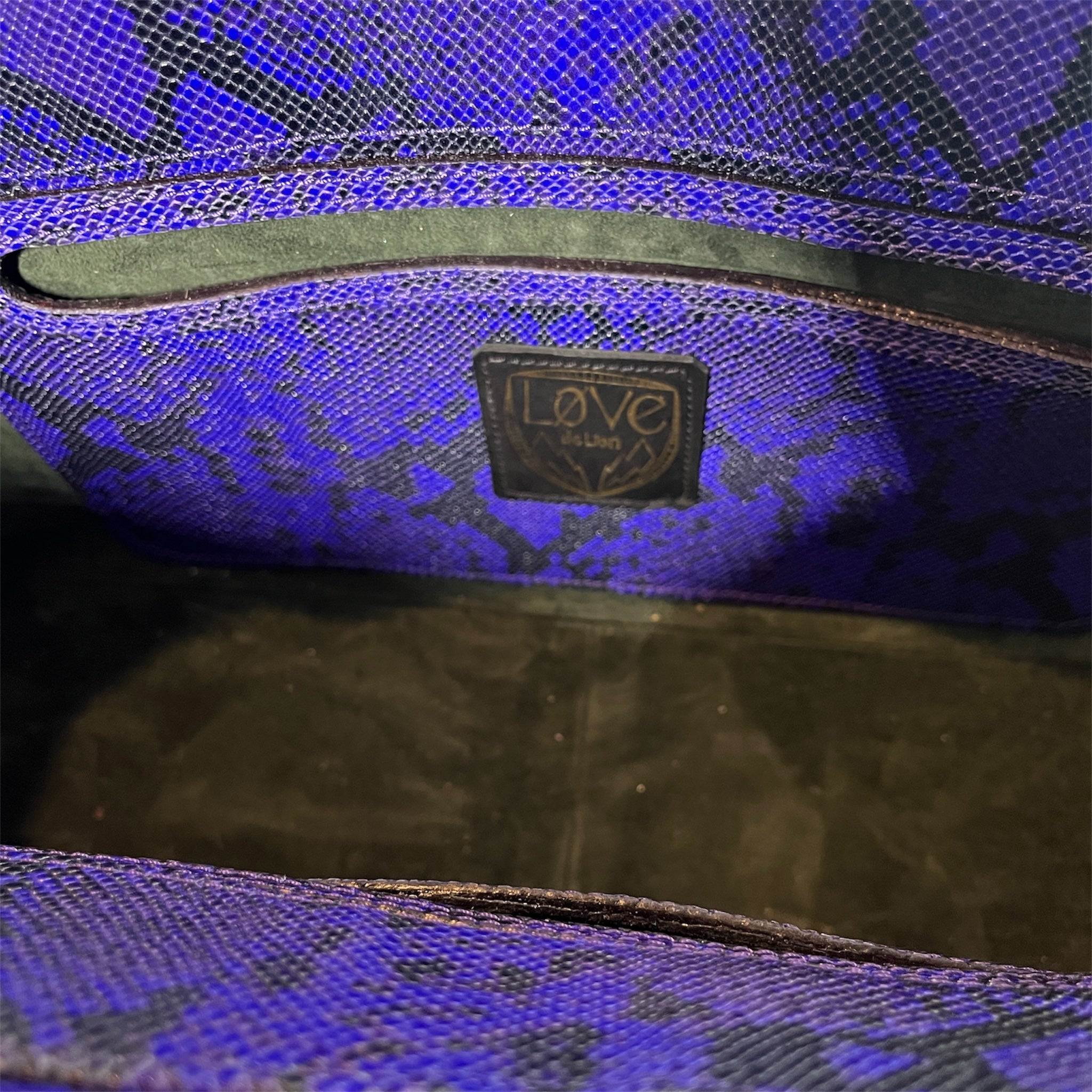 OUROBORO BRIEF // VIOLET DAYS