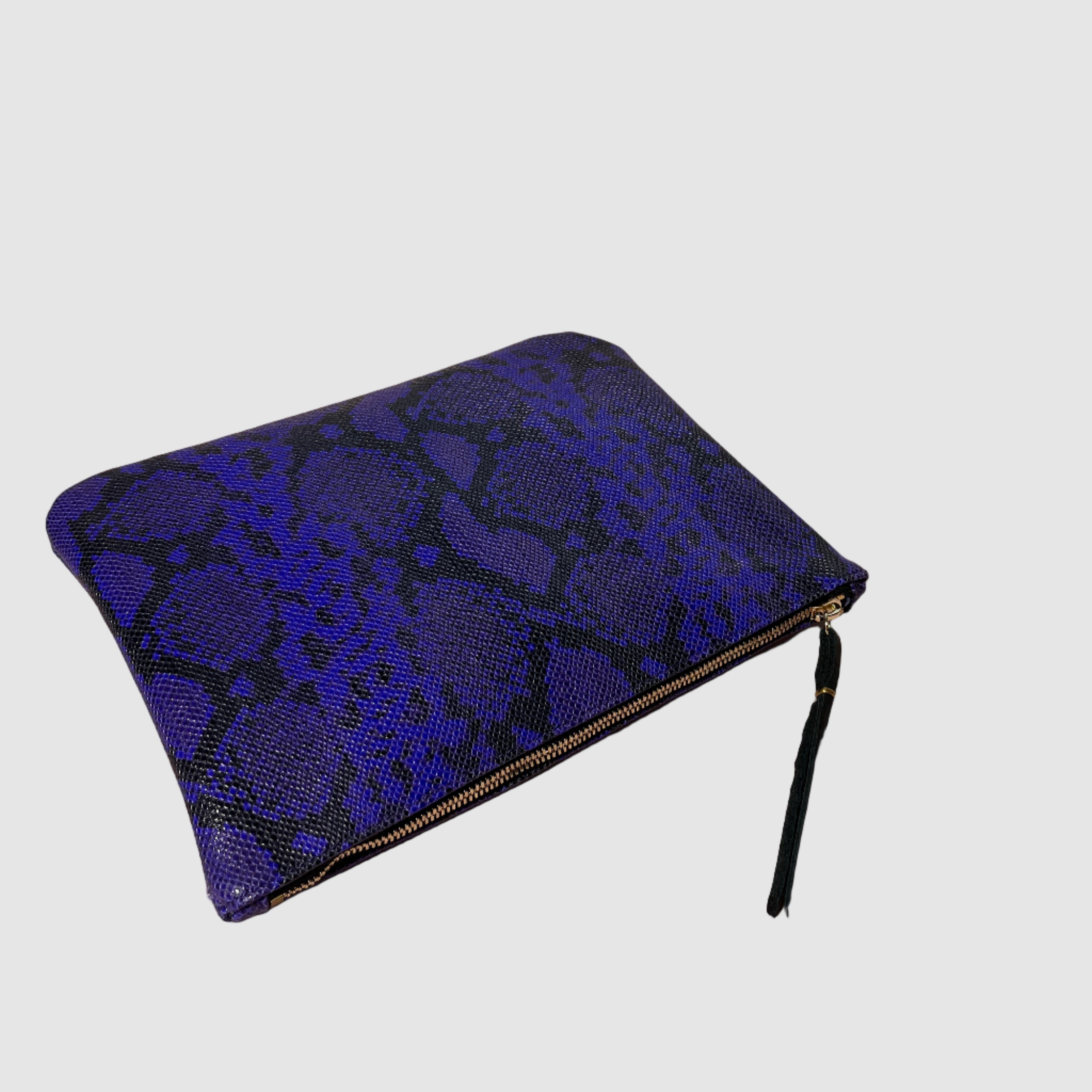 VIOLET DAYS // LARGE CLUTCH