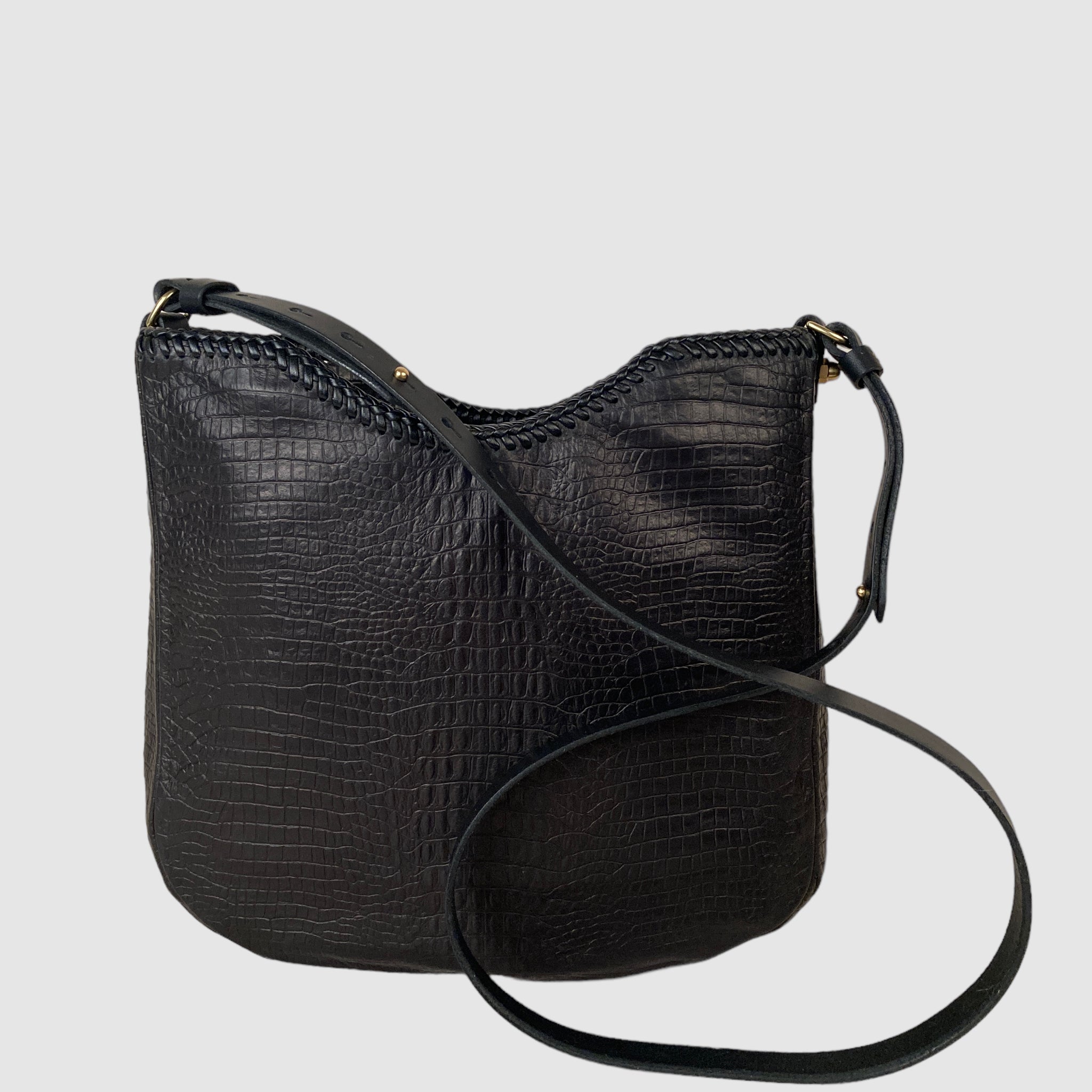 OUTSIDER CROSSBODY // HORNBACK // BLACK