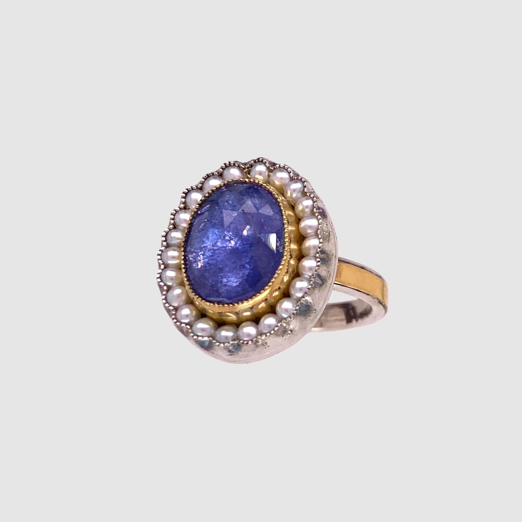 HEIRLOOM RING // PEARLS // TANZANITE