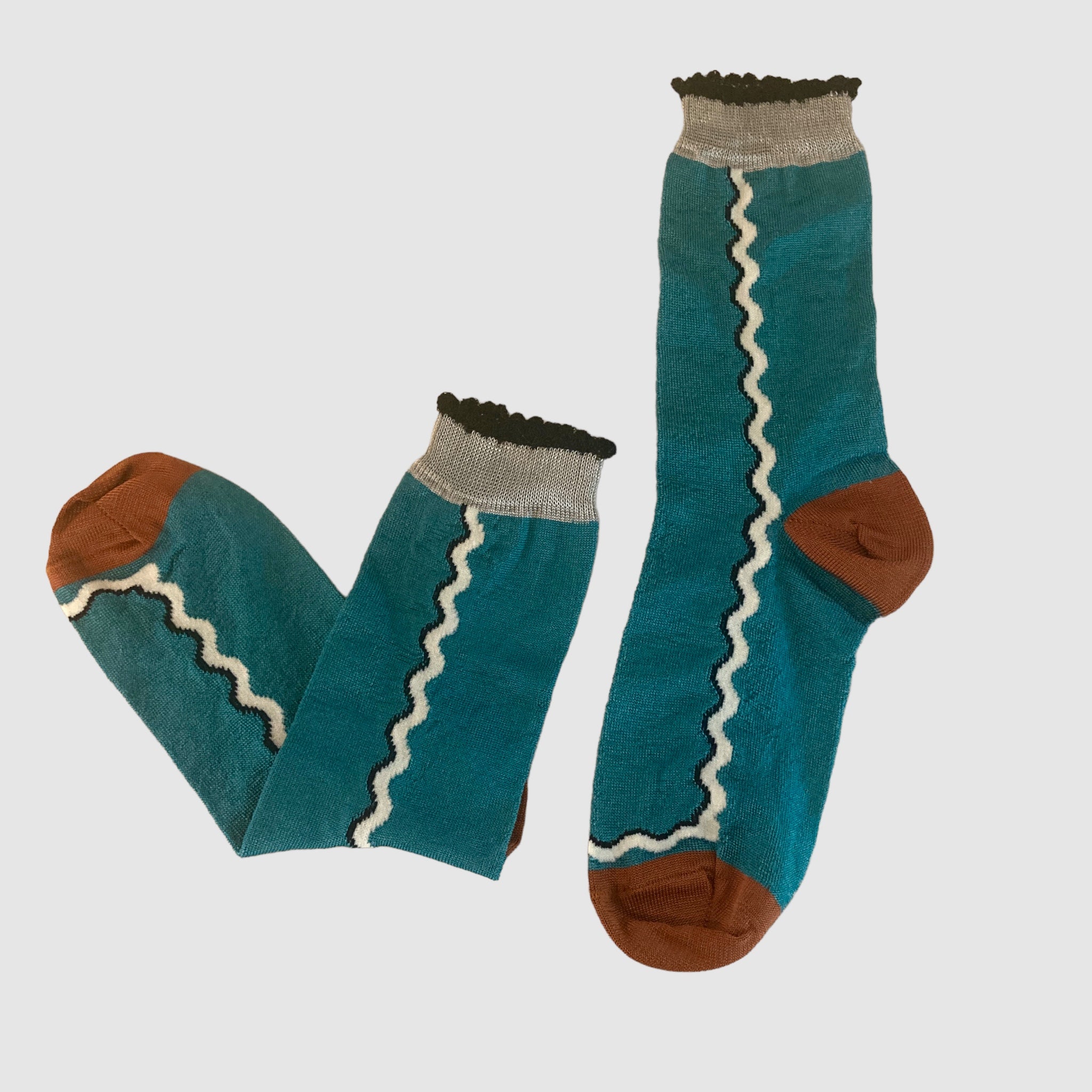 EXQUISITE J SOCKS // TURQUOISE SQUIGGLE