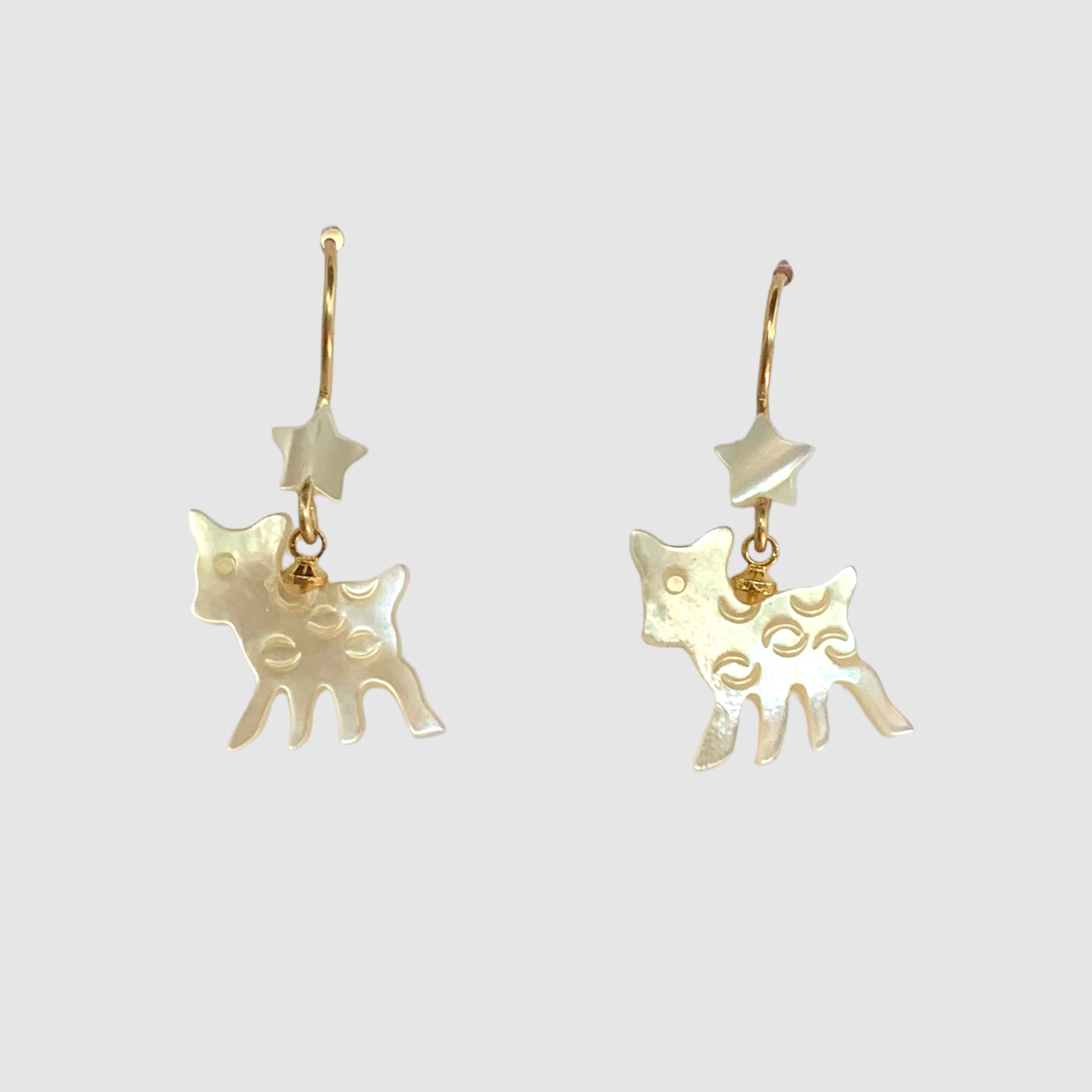 POESIA DEL MAR // EARRINGS // MOTHER OF PEARL // STAR // DEER