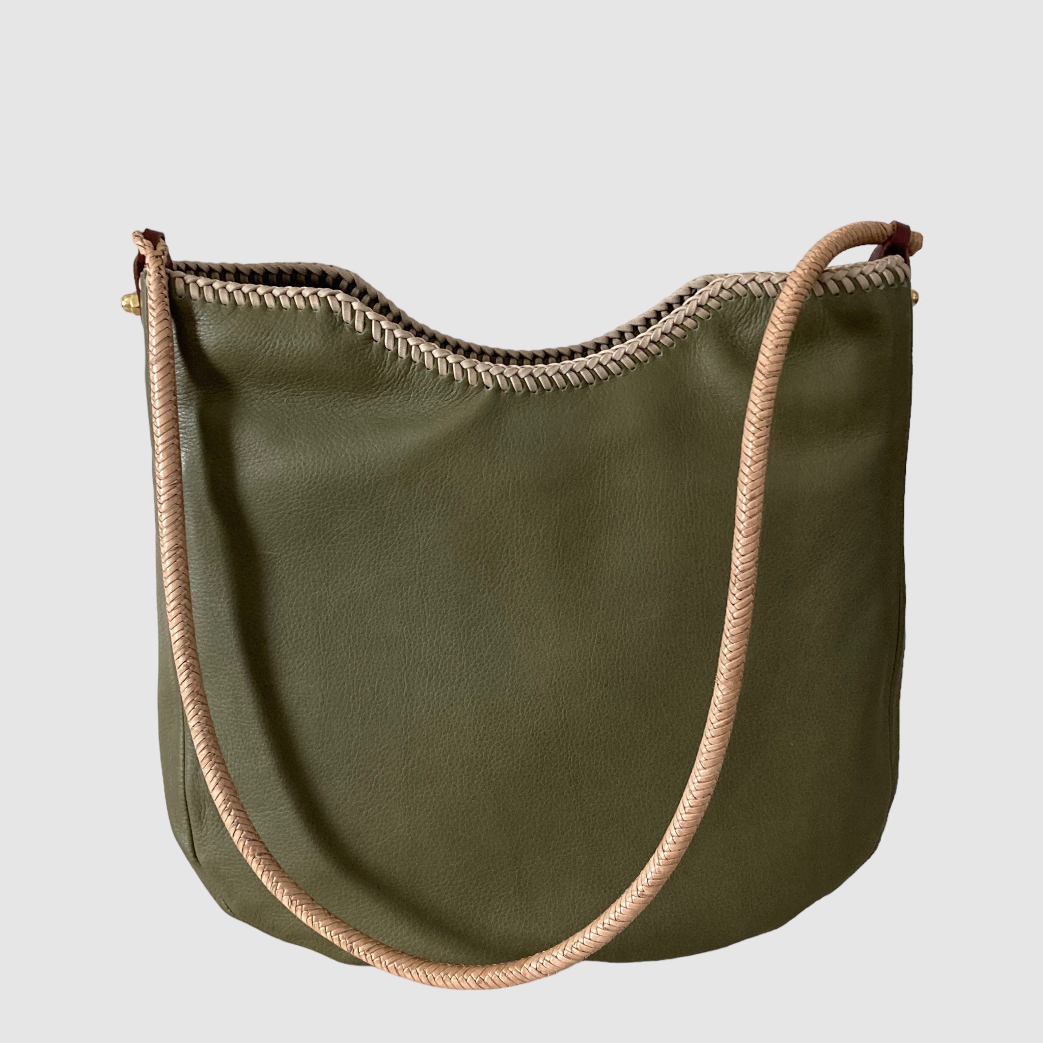 OUTSIDER SHOULDER // OLIVE & BONE