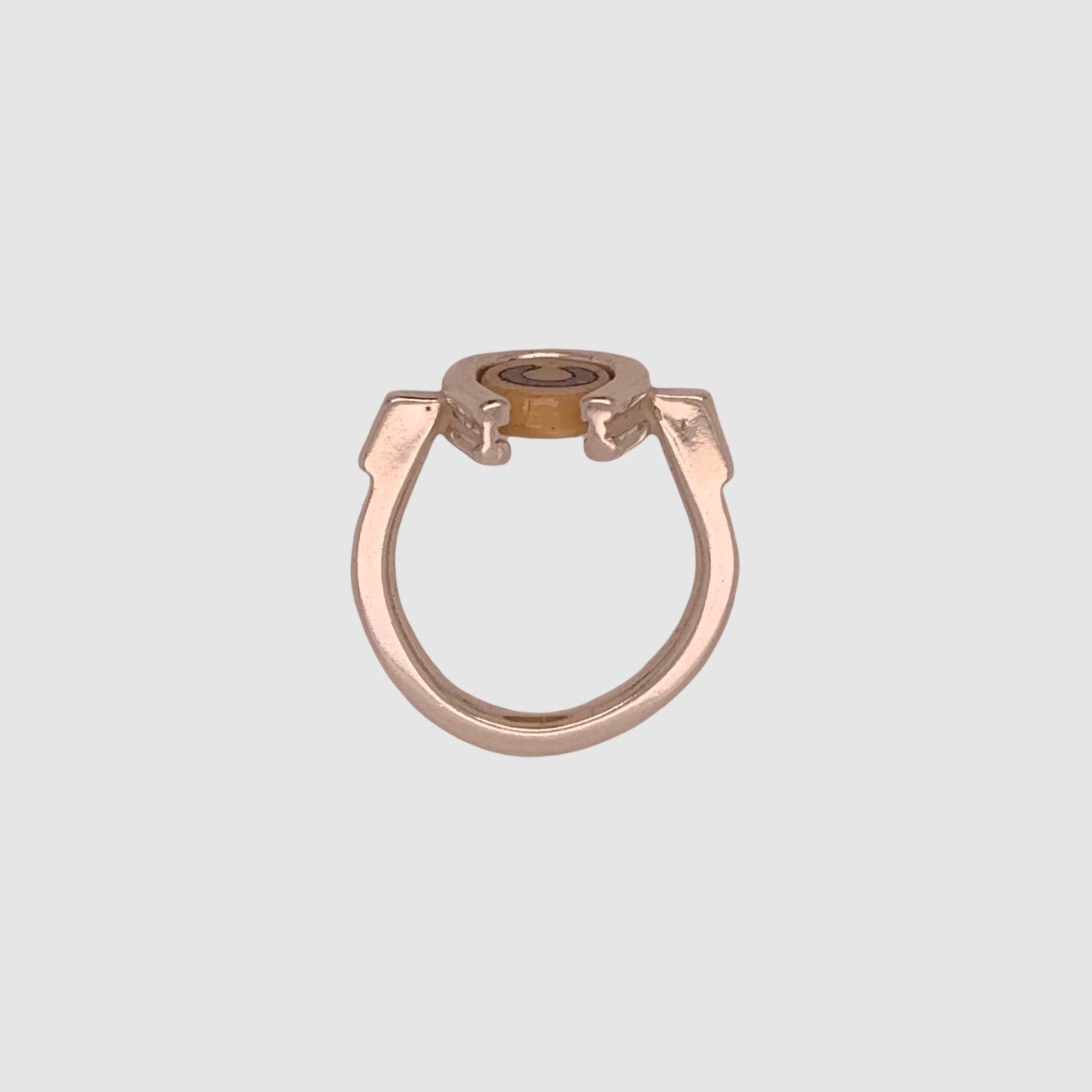 TRIPLE LUCK // SILVER RING // CREAM PINK INTAGLIO