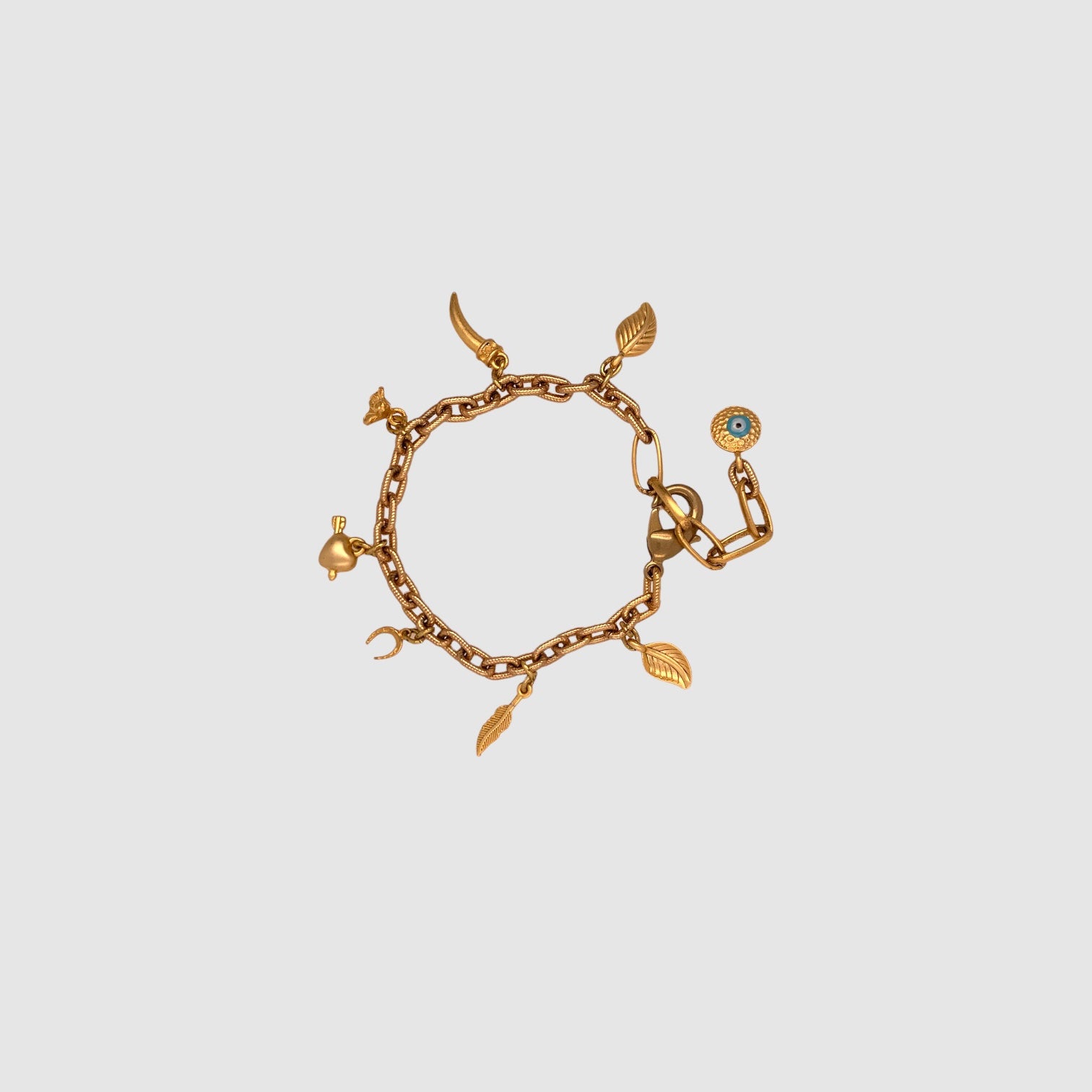 GOLDEN LUCK // A // CHARM  BRACELET