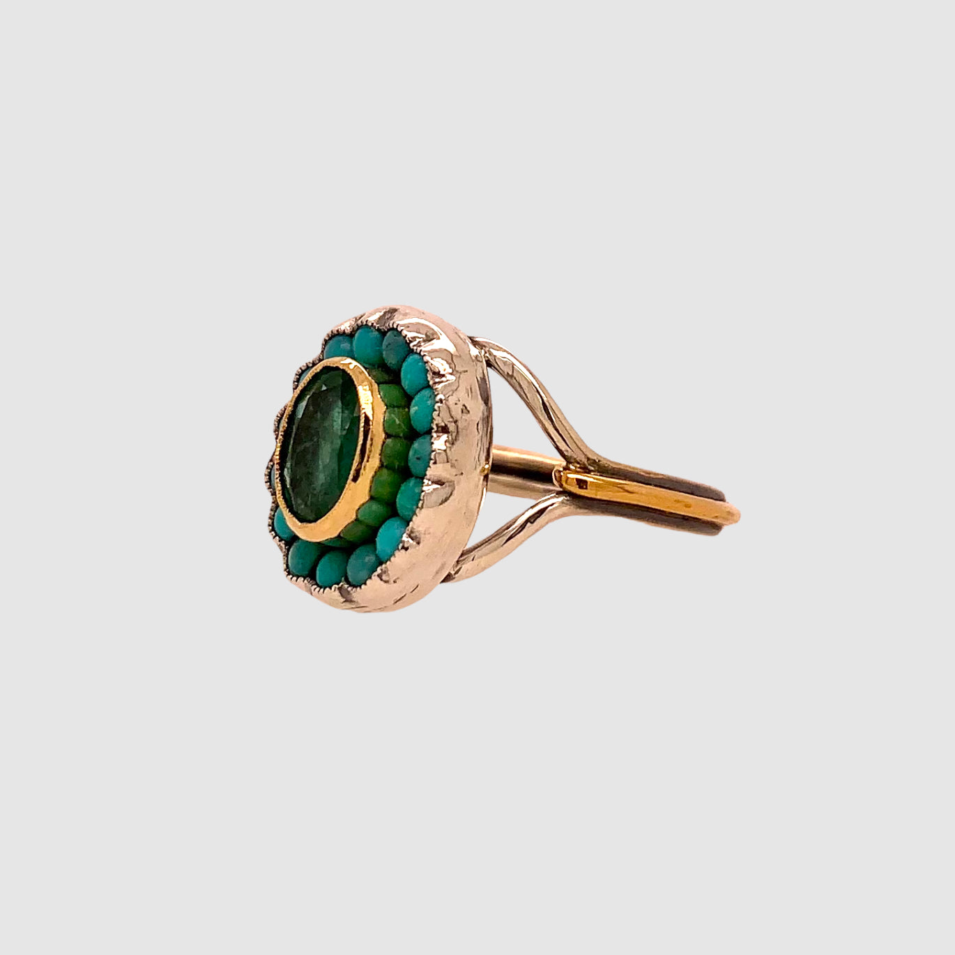 HEIRLOOM RING // TURQUOISE // GREEN EMERALD