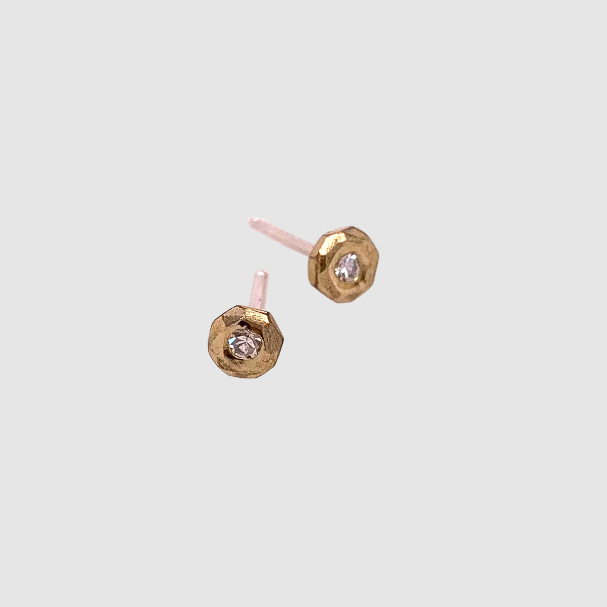 SMALL // STUD EARRINGS // RECYCLED DIAMONDS