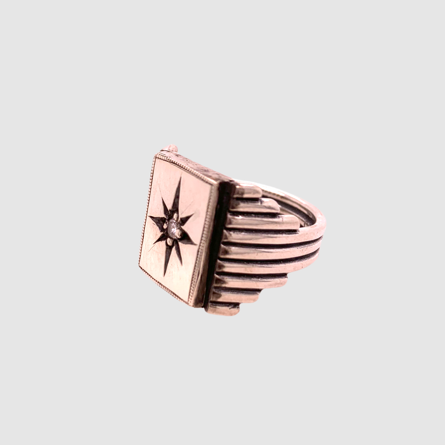 PUEBLO DECO SIGNET RING // RUBY STAR