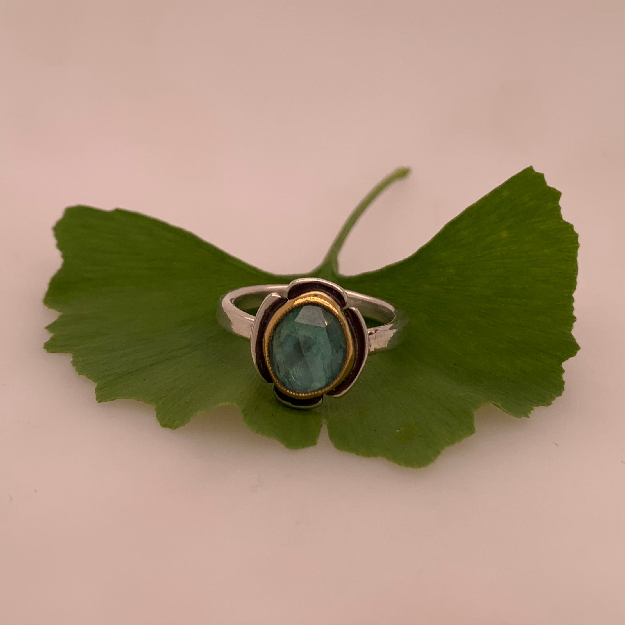 HEIRLOOM RING // FLOWER // GREEN TOURMALINE