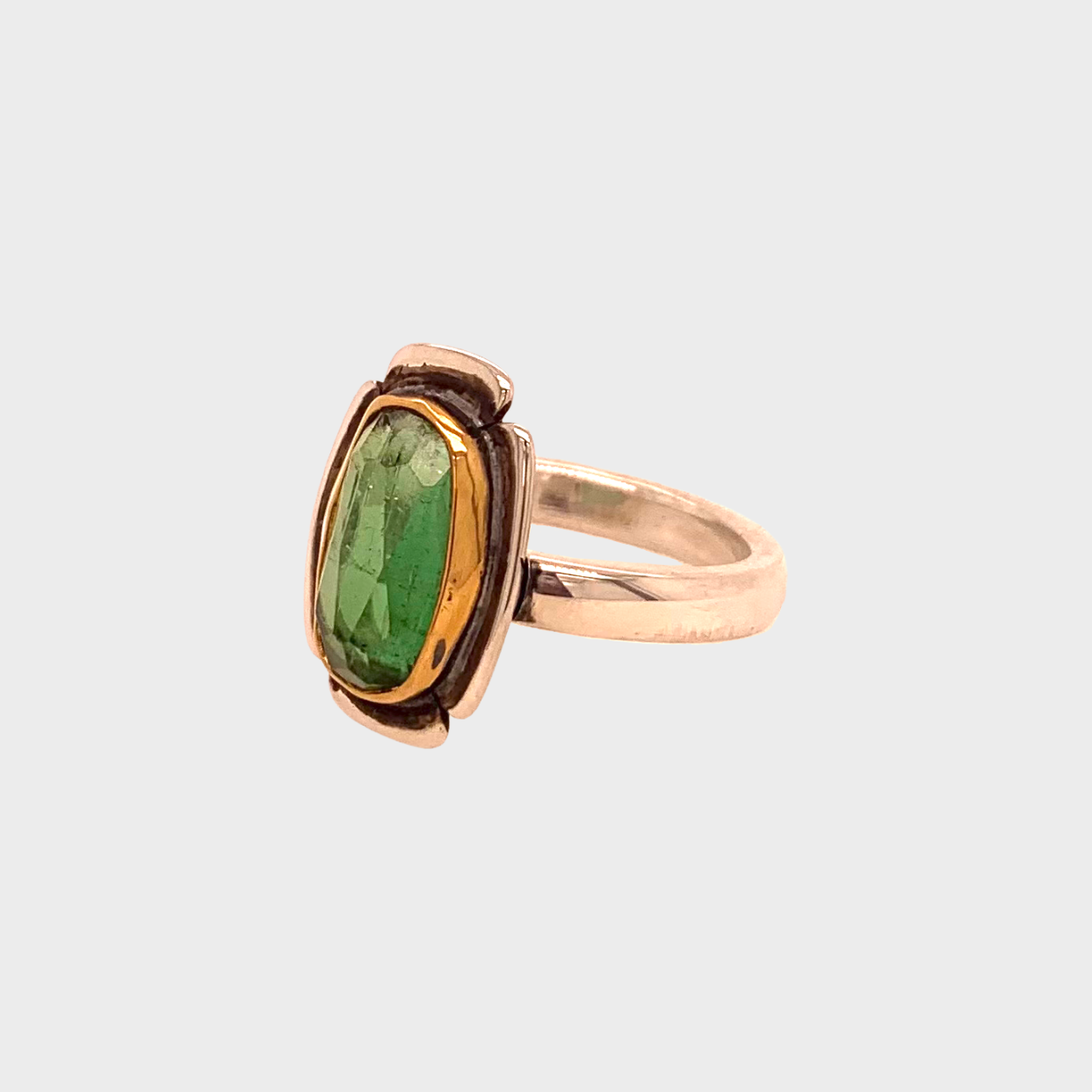 HEIRLOOM RING // FLOWER // GREEN TOURMALINE