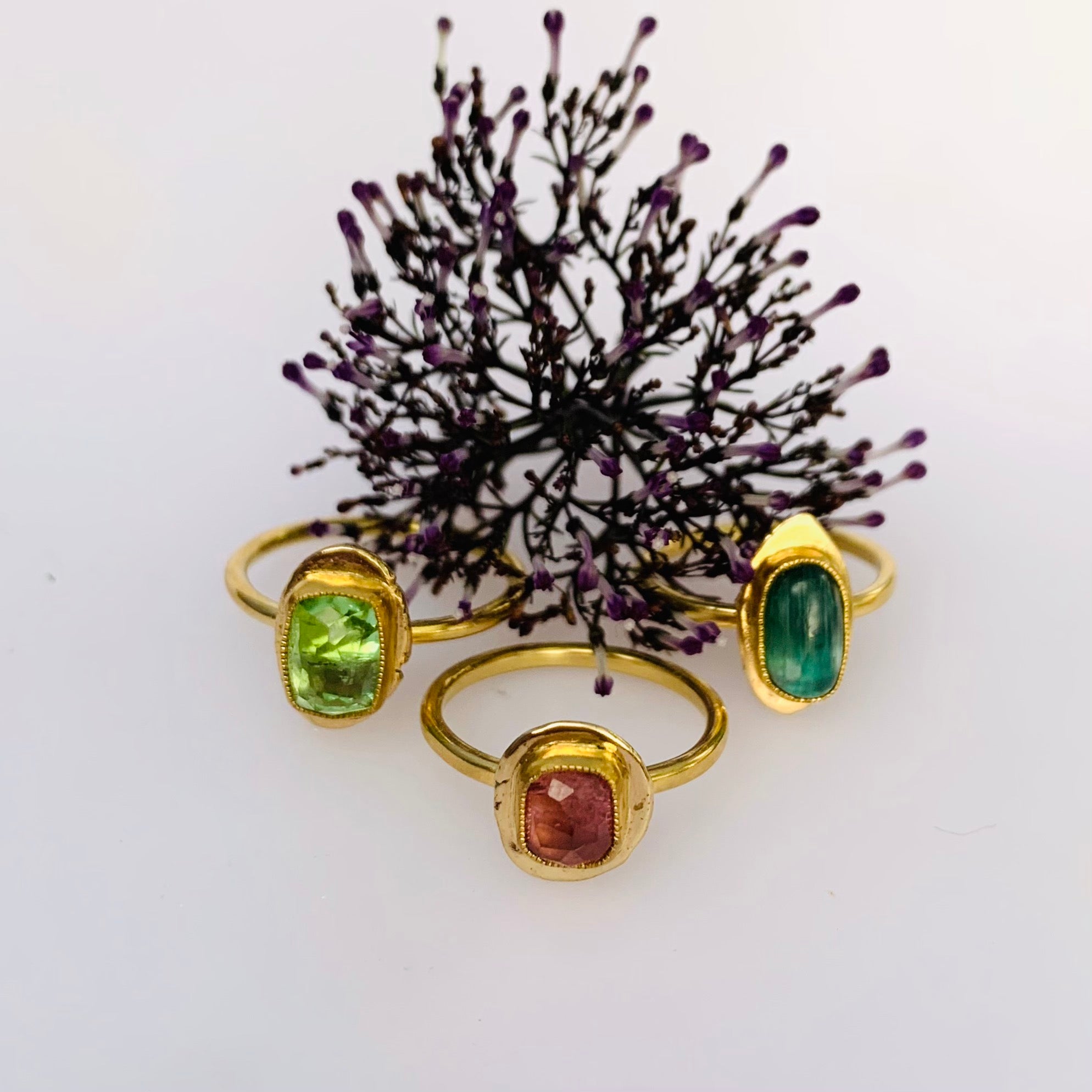 HEIRLOOM RING // SIMPLE // GOLD // GREEN CATS EYE TOURMALINE