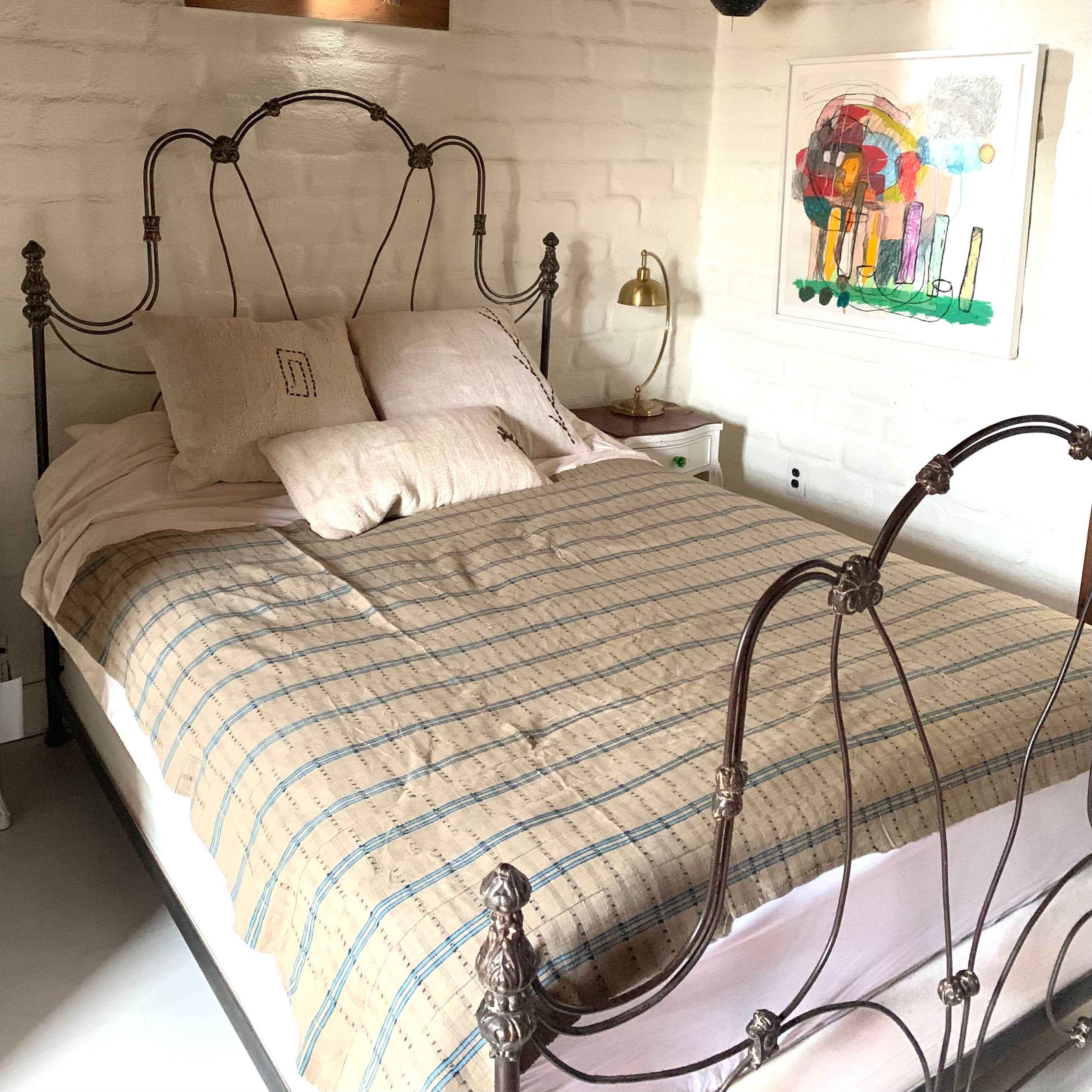 VINTAGE ASO OKE // SAND & SKY