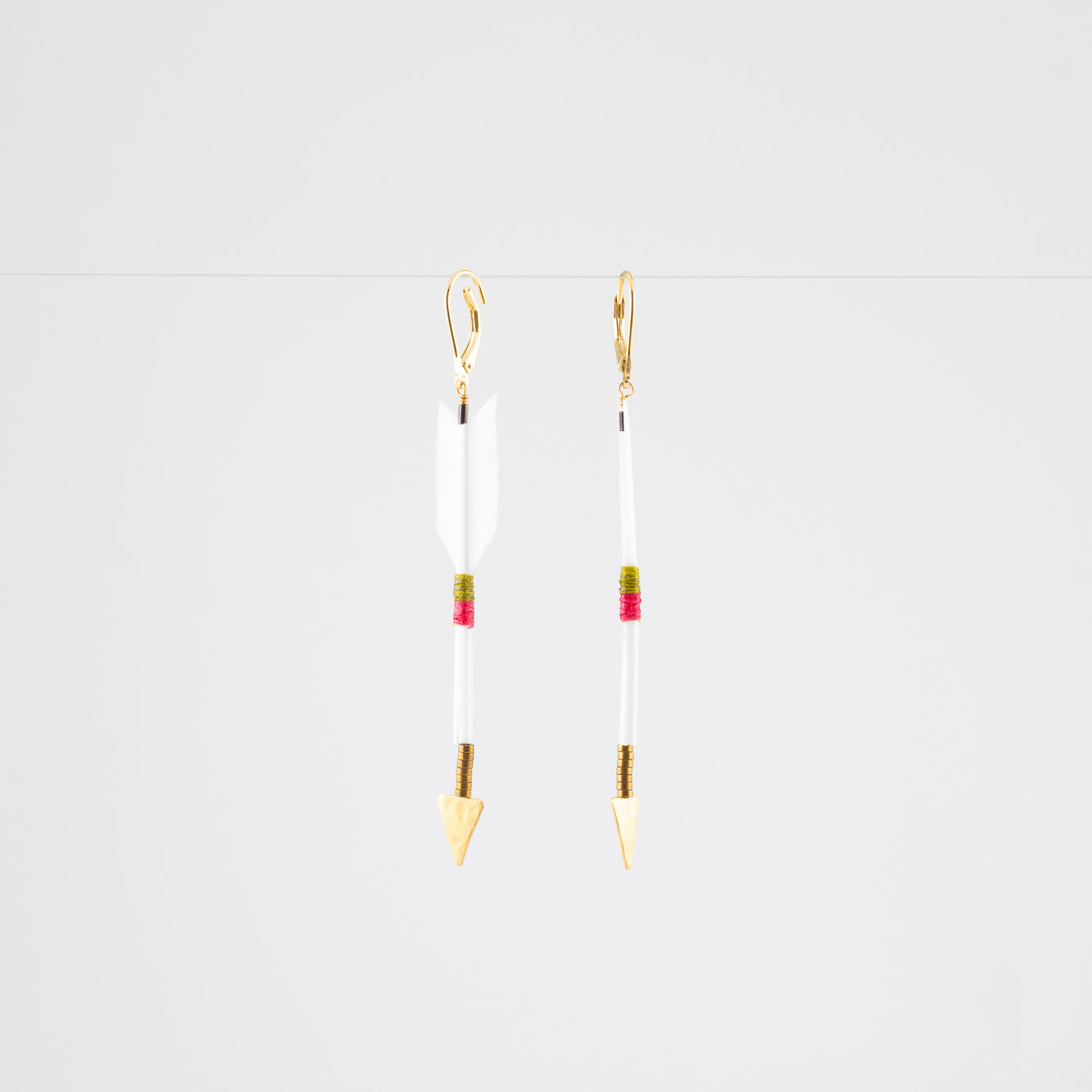 ARROW // FEATHER ARROW EARRINGS // WHITE // VERMEIL