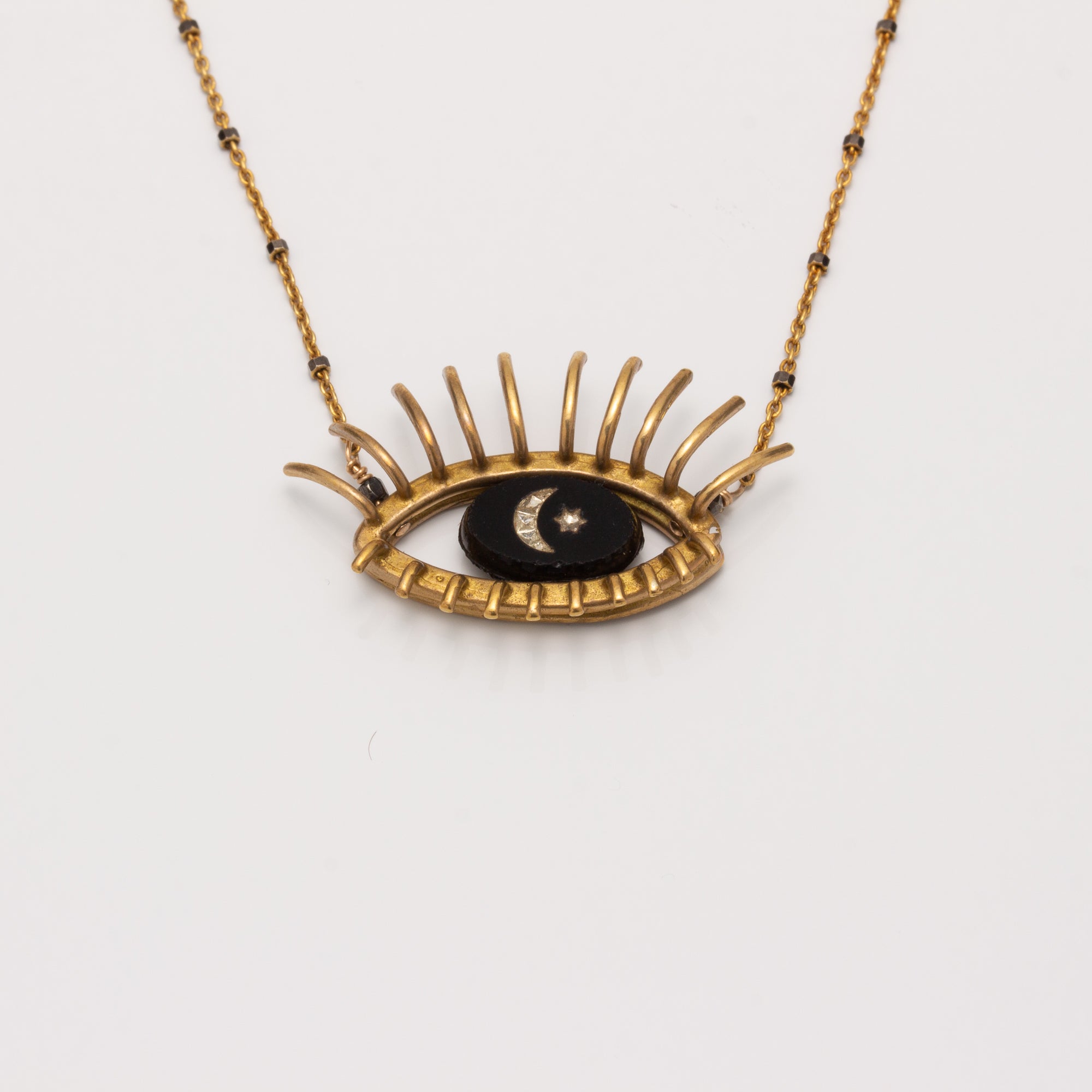 "20/20" // VERMEIL NECKLACE // BLACK & WHITE INTAGLIO