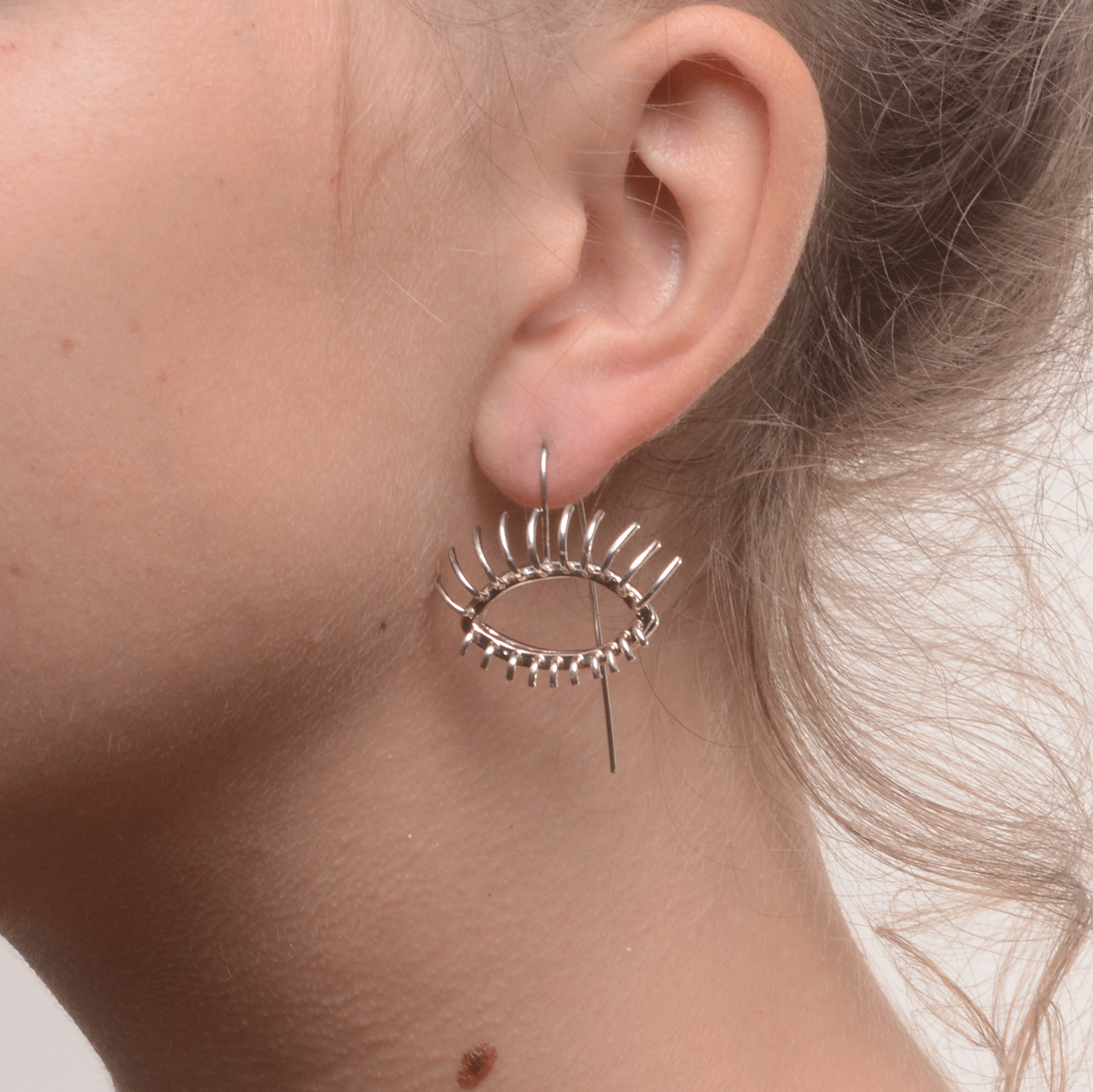 "20/20" // SILVER EARRINGS