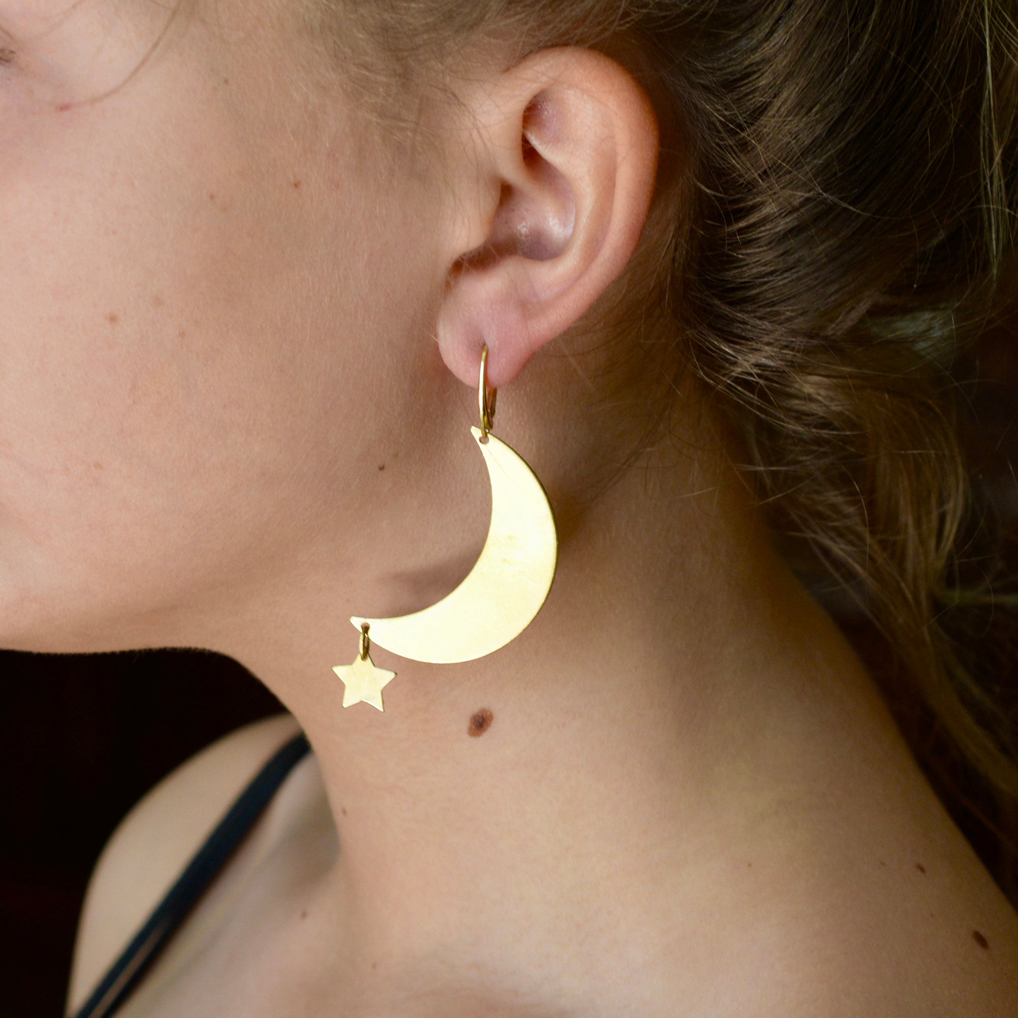 DELUXE BRASS EARRINGS // MOON & STAR