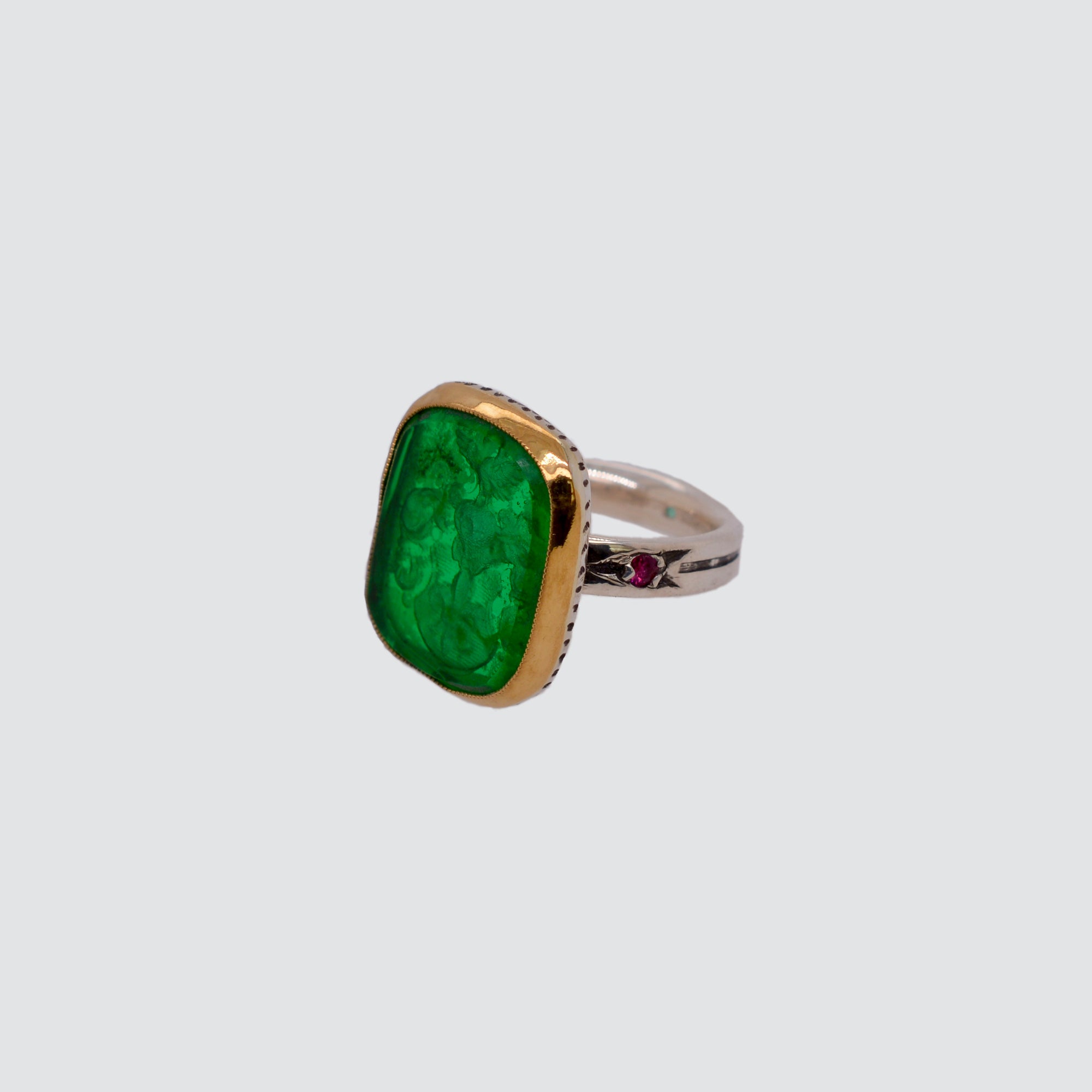 GREEN // INTAGLIO // SIGNET // RING