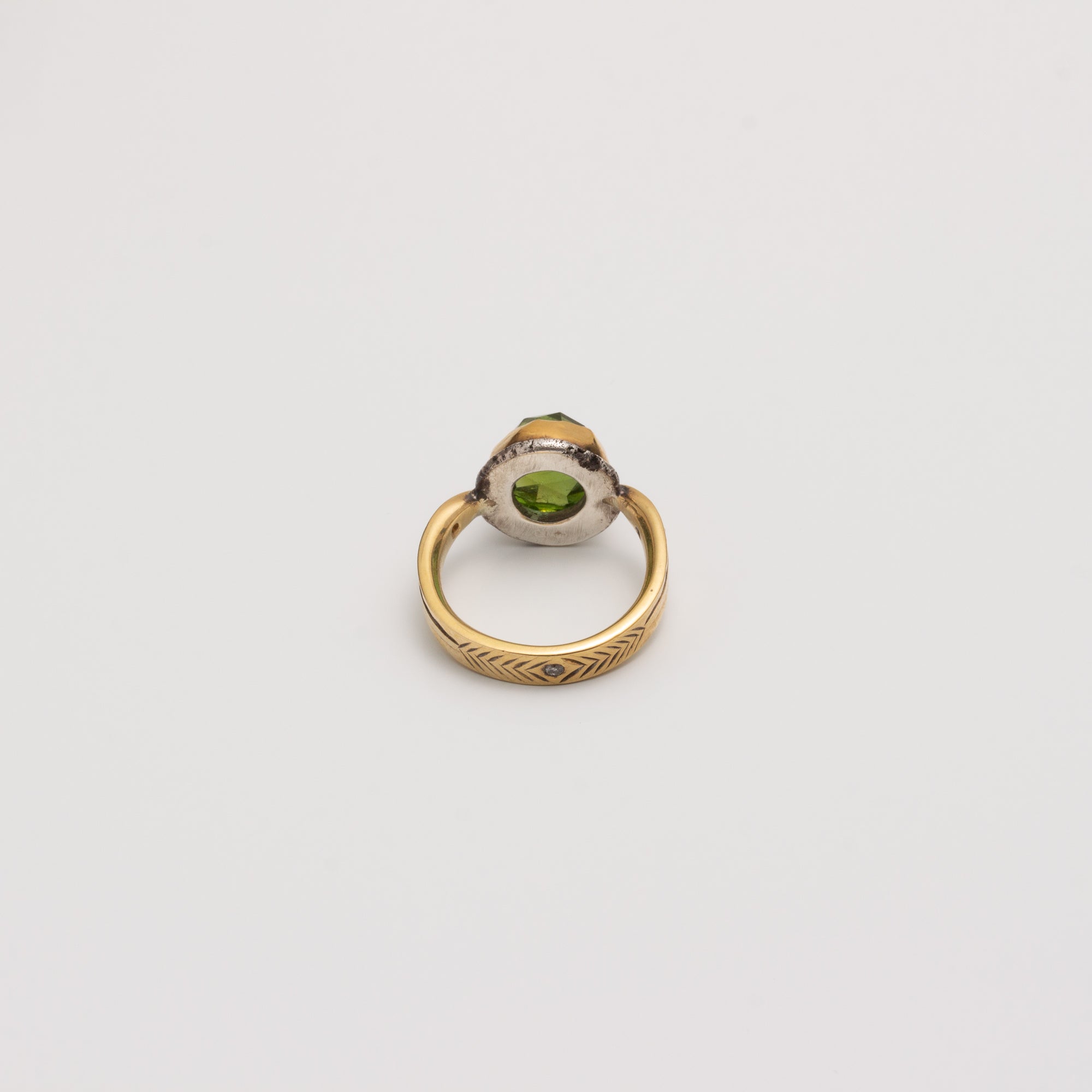 ARROW RING // 18K GOLD // GREEN TOURMALINE