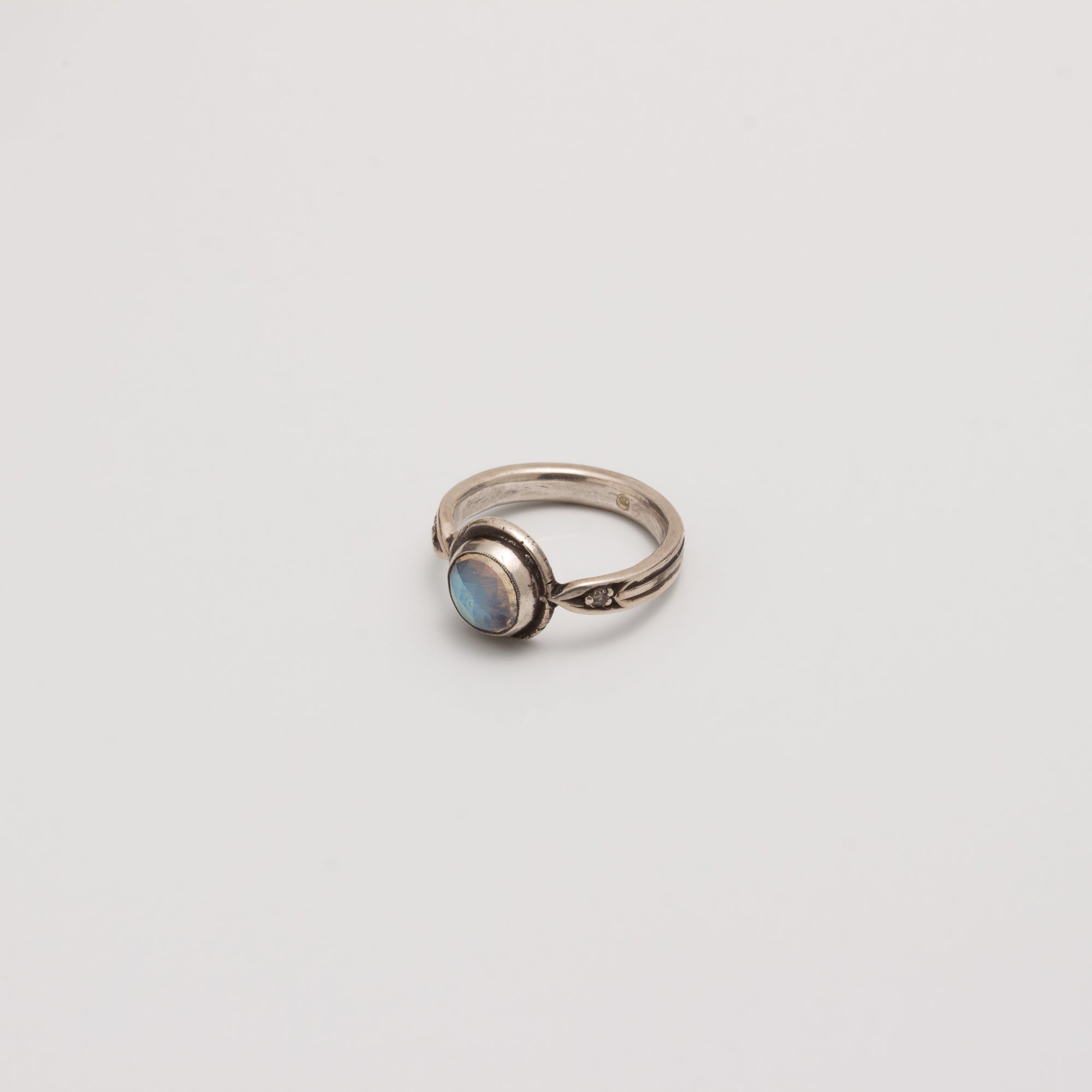 ARROW RING // MOONSTONE & DIAMOND