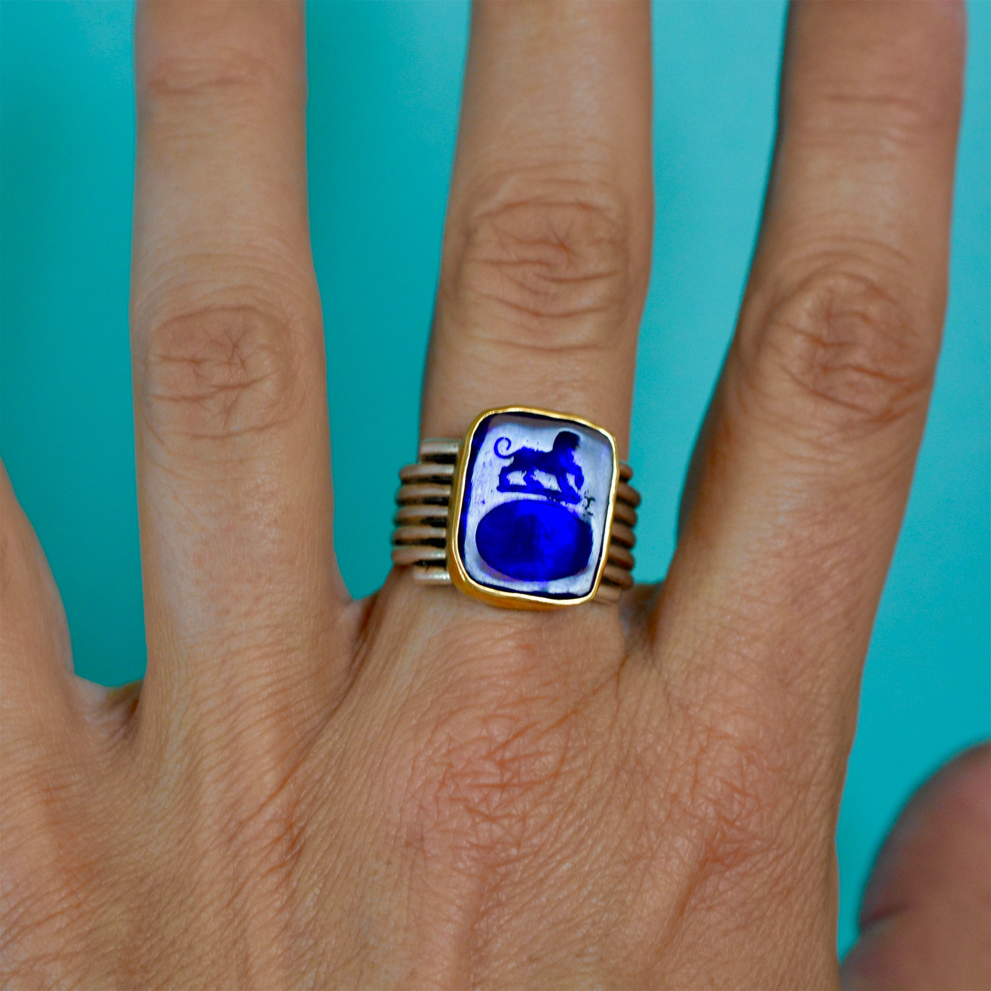 LION & B // INTAGLIO // SIGNET // RING