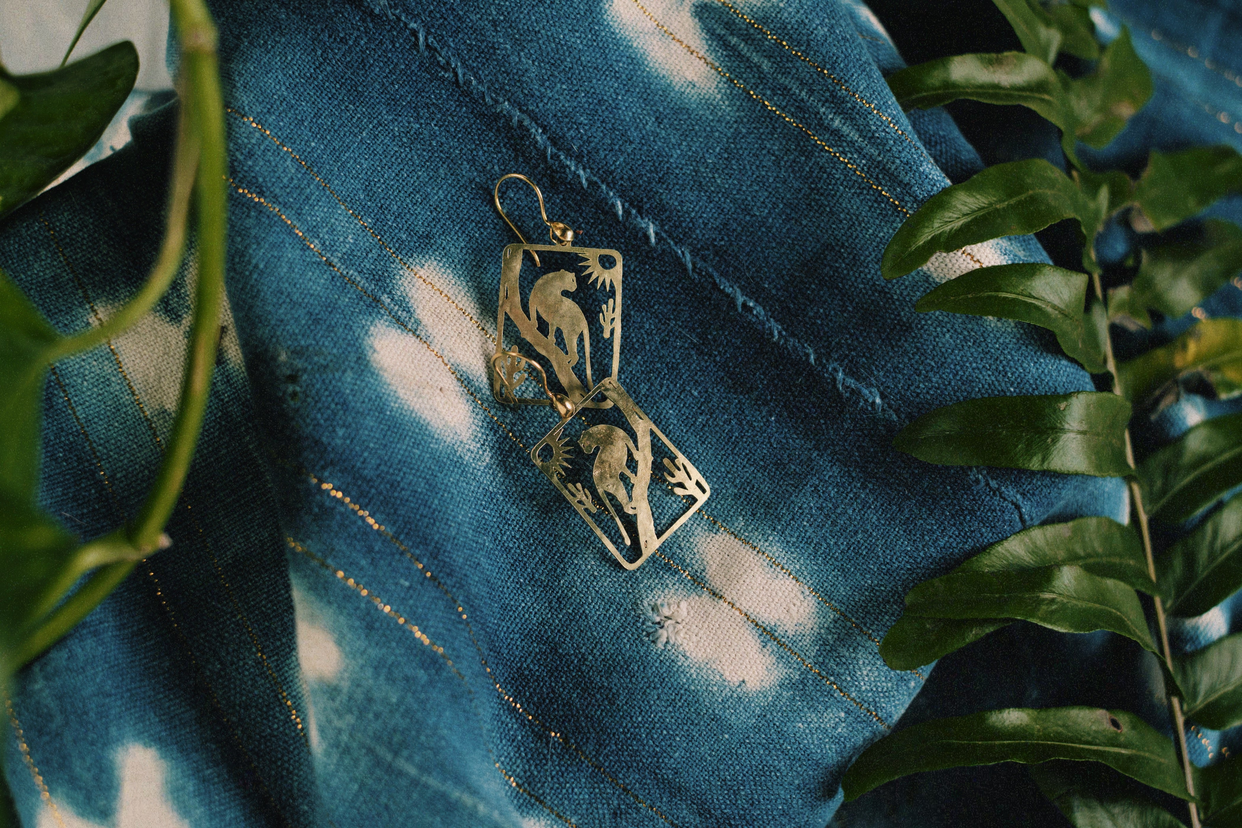 PANTERA EARRINGS// BRASS