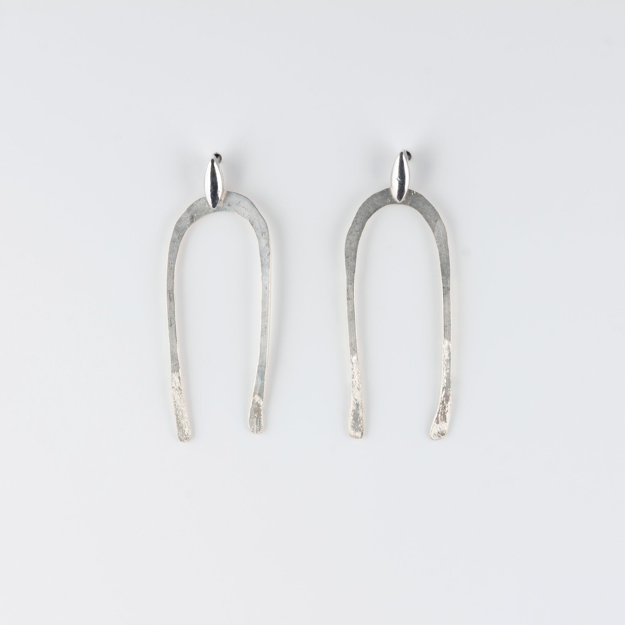 ARCO STERLING SILVER POST EARRINGS // MEDIUM