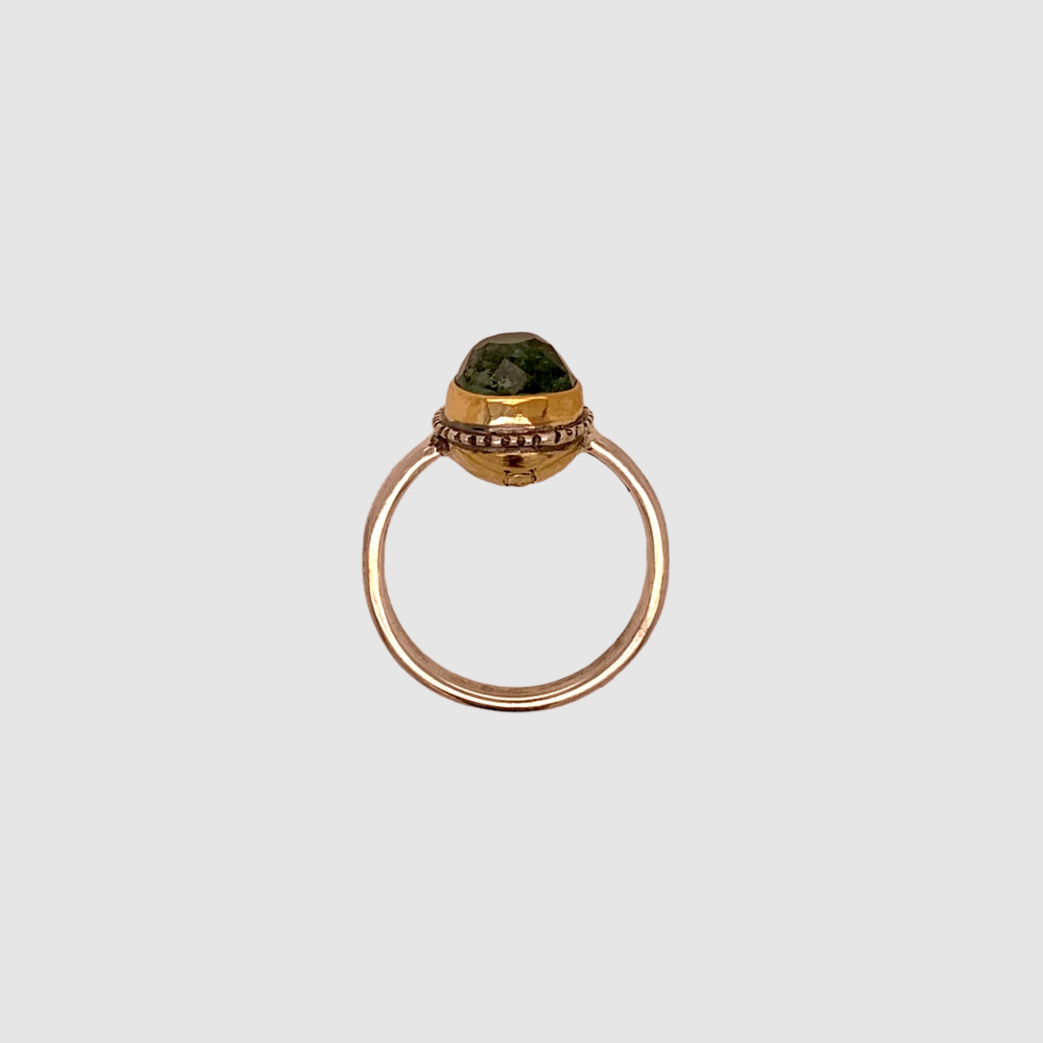 HEIRLOOM RING // ELIZABETH I // GREEN TOURMALINE